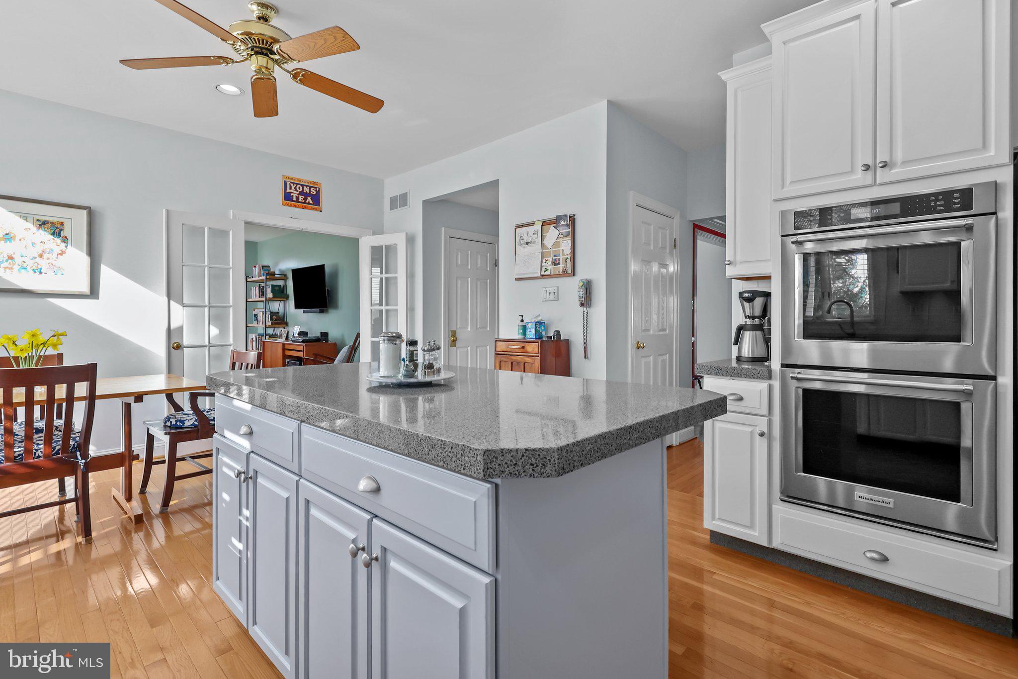 NORTHAMPTON CHASE - Residential