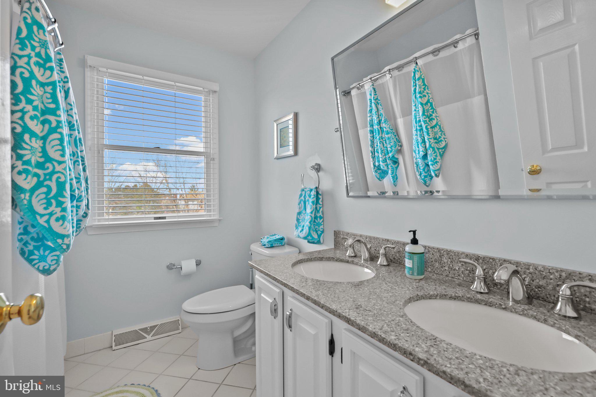 NORTHAMPTON CHASE - Residential