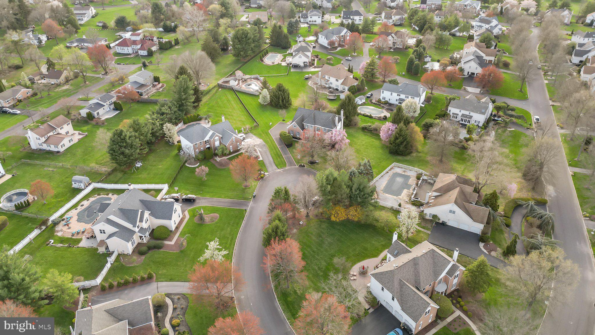 NORTHAMPTON CHASE - Residential