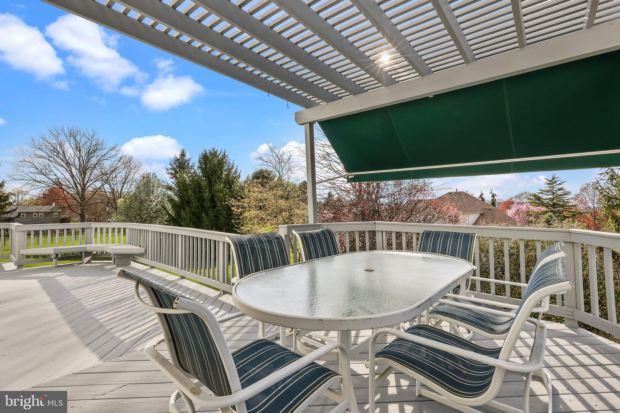 NORTHAMPTON CHASE - Residential