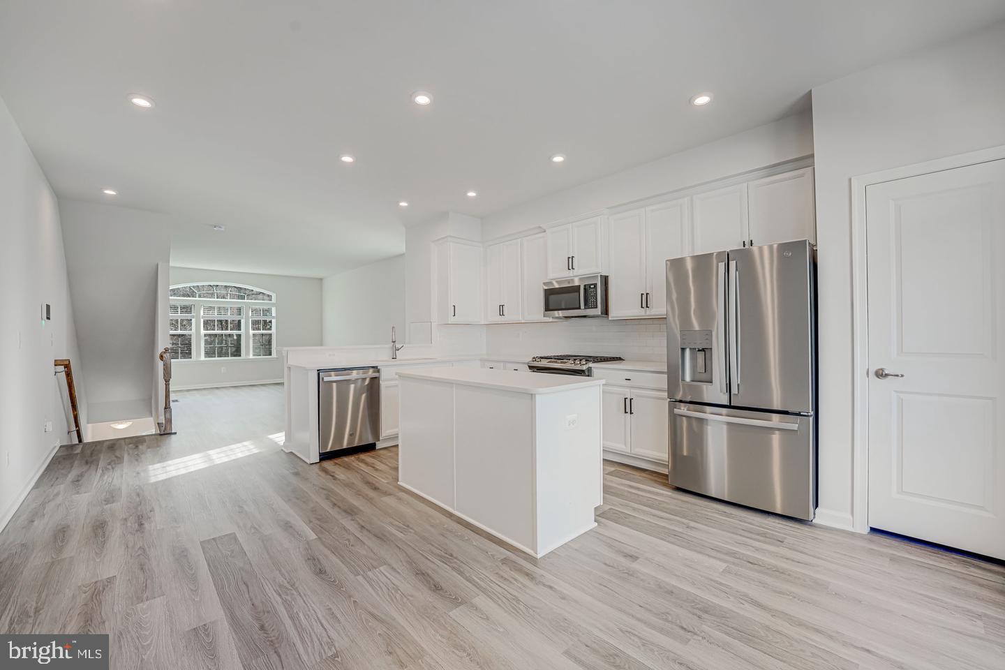 EAGLE ROW - Residential