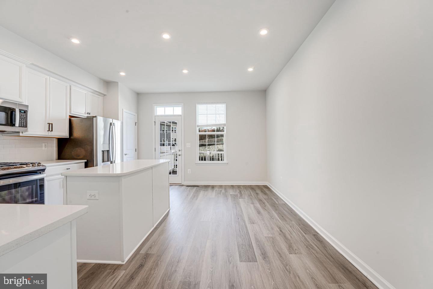 EAGLE ROW - Residential