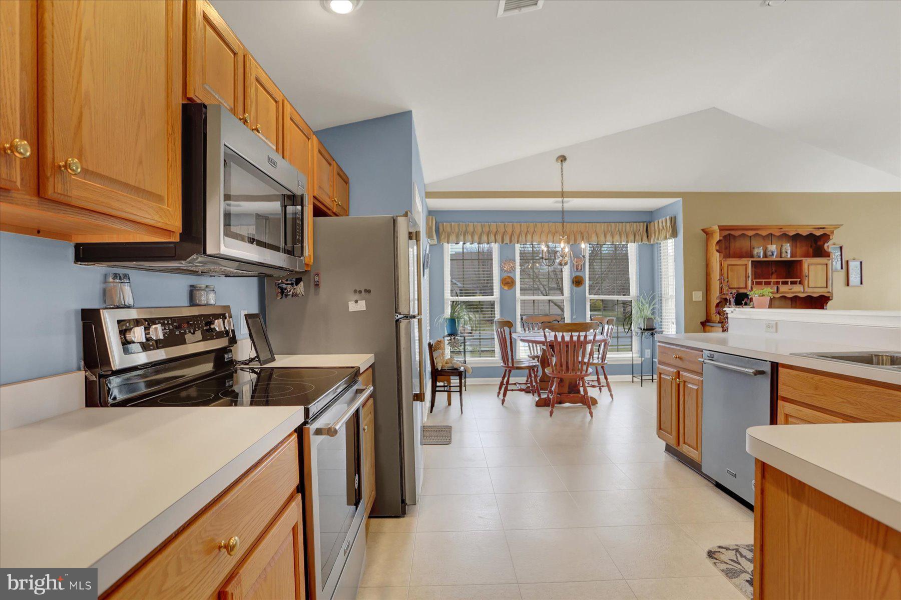 SUMMERFIELD - Residential