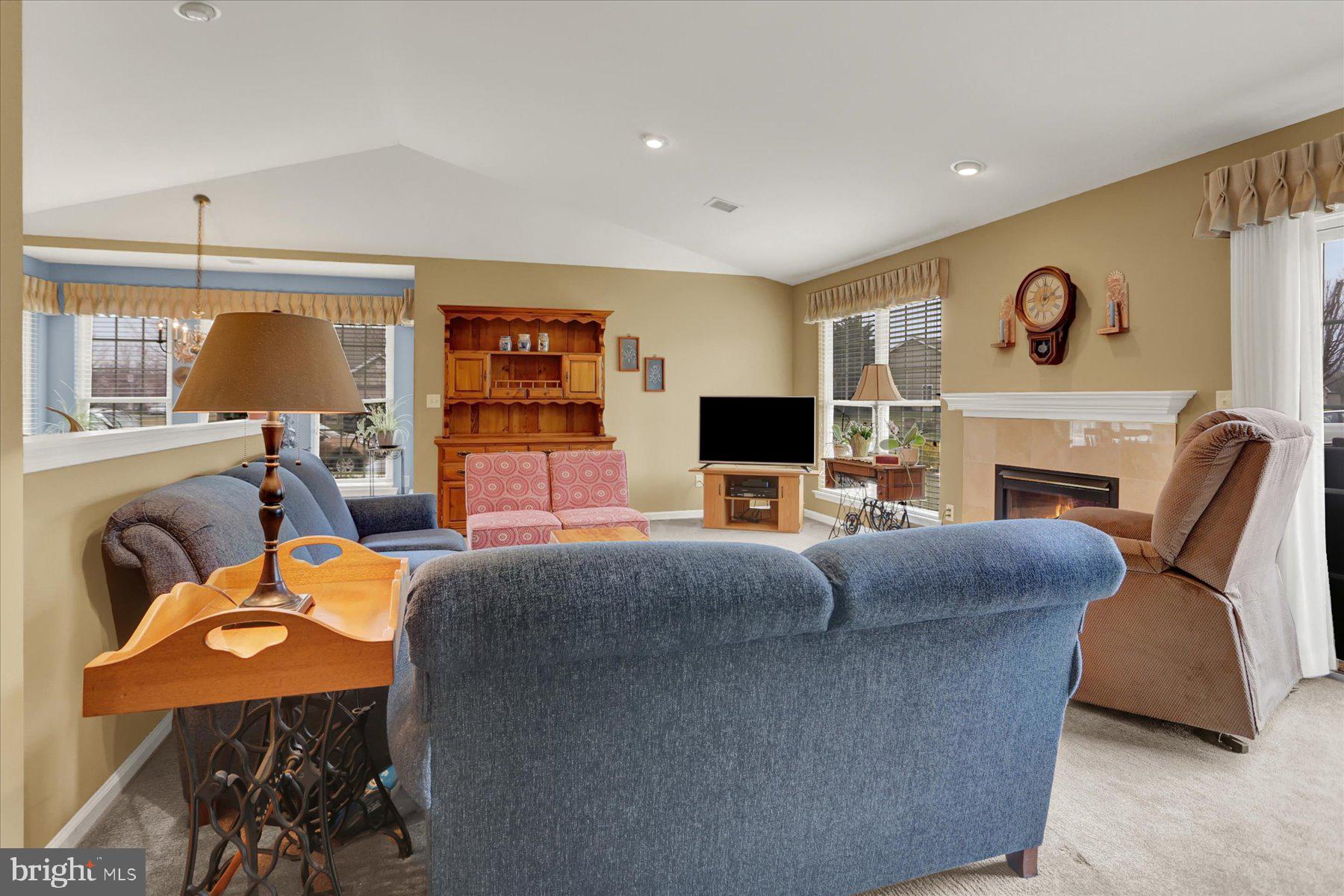 SUMMERFIELD - Residential