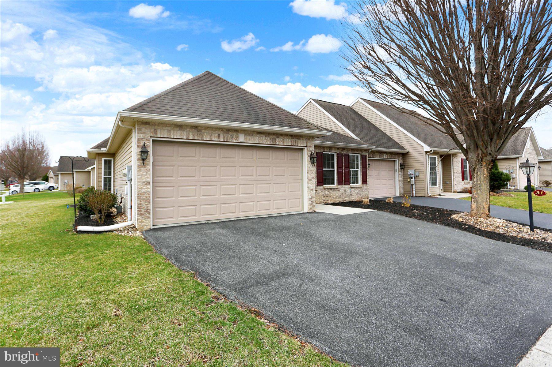 SUMMERFIELD - Residential