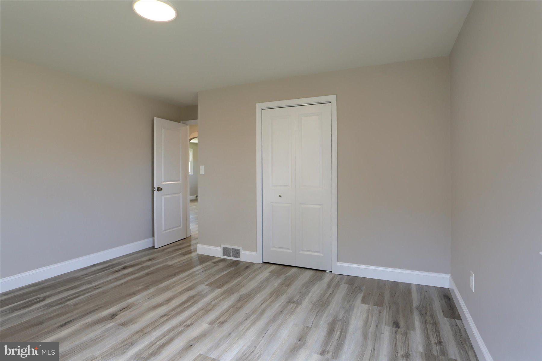 MIDDLETOWN - Residential