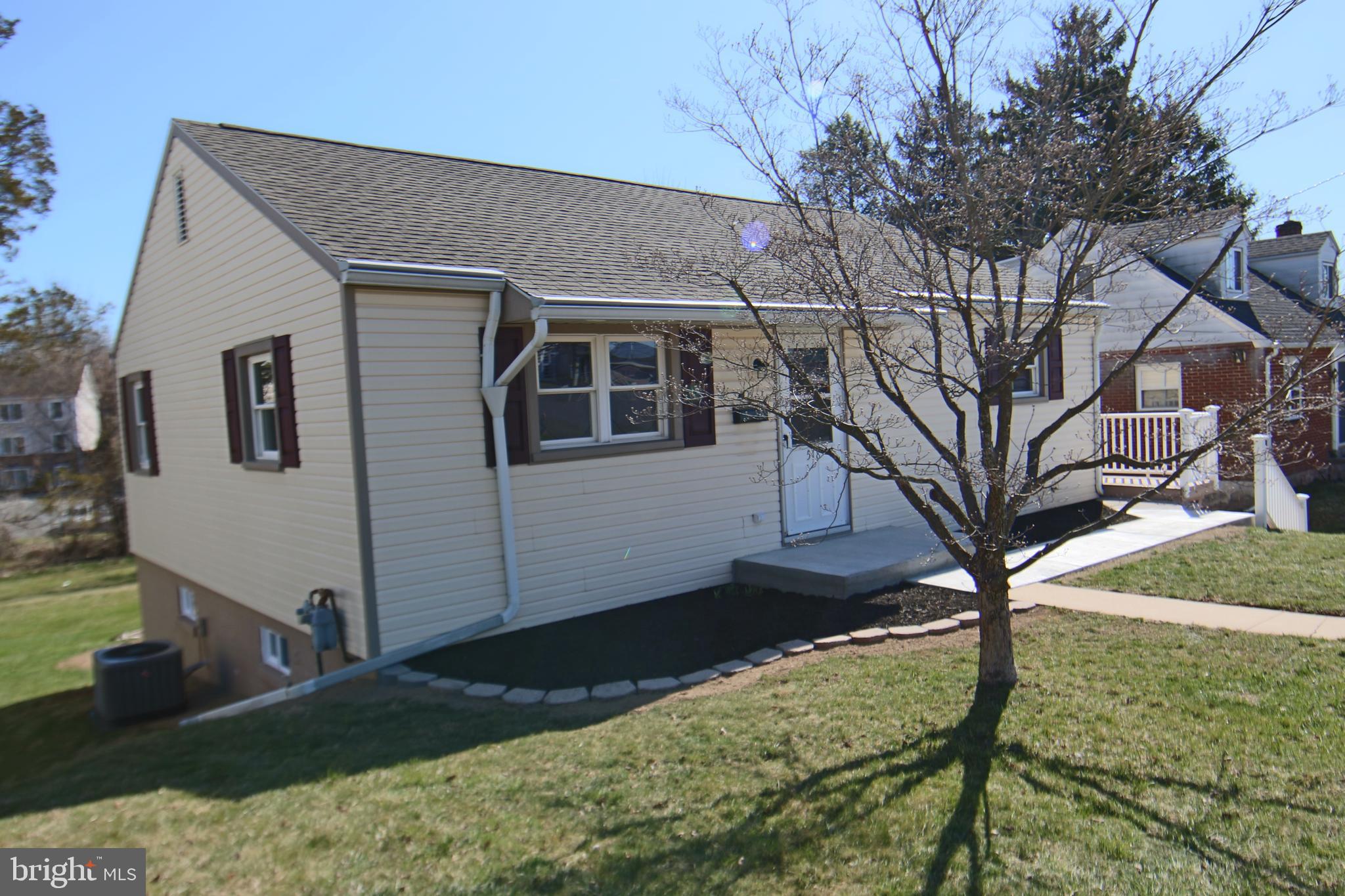 MIDDLETOWN - Residential