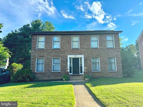 Photo of 10931 Park Road, FAIRFAX, VA 22030 (MLS # VAFC2009080)
