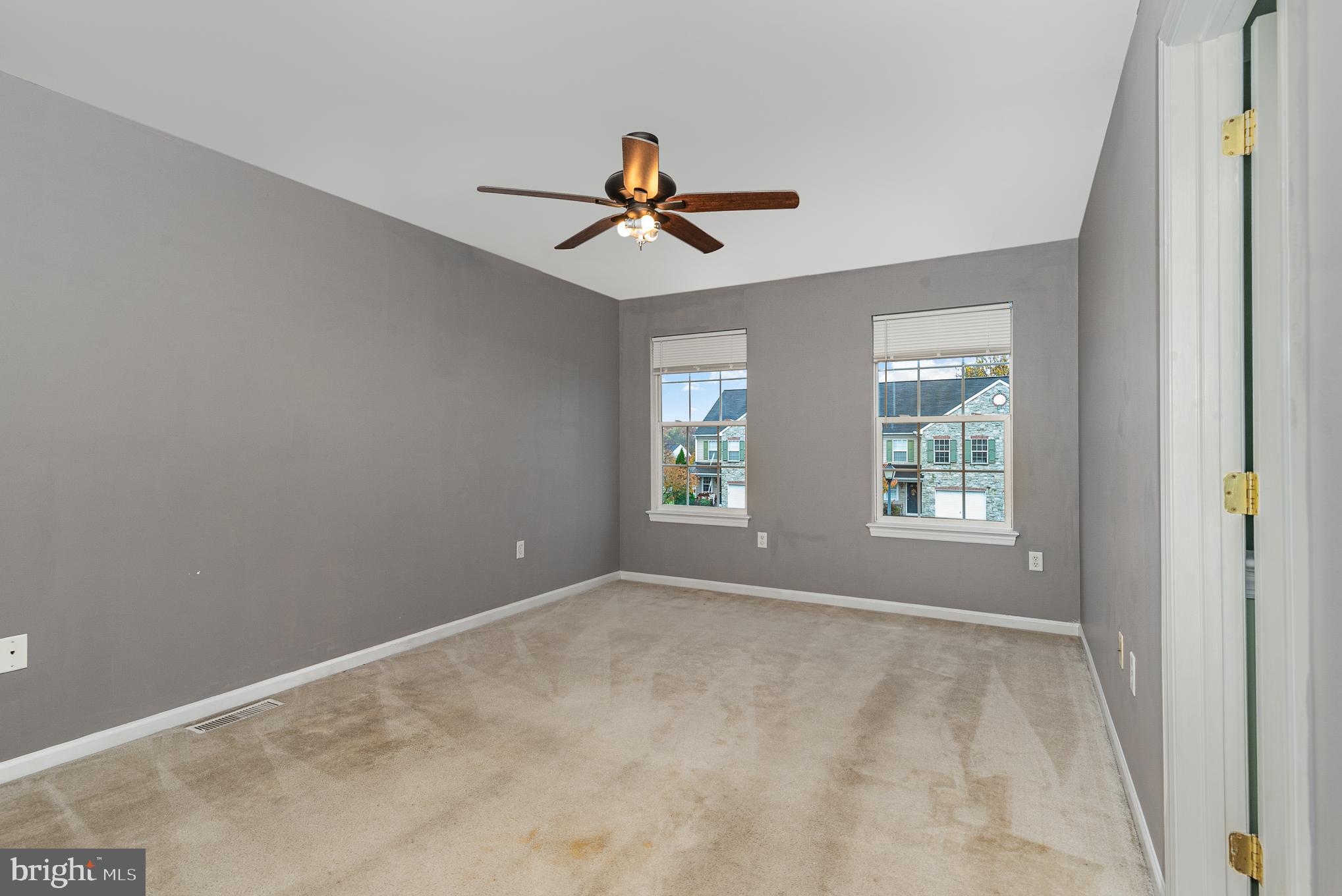 BRADFORD ESTATES - Residential Lease