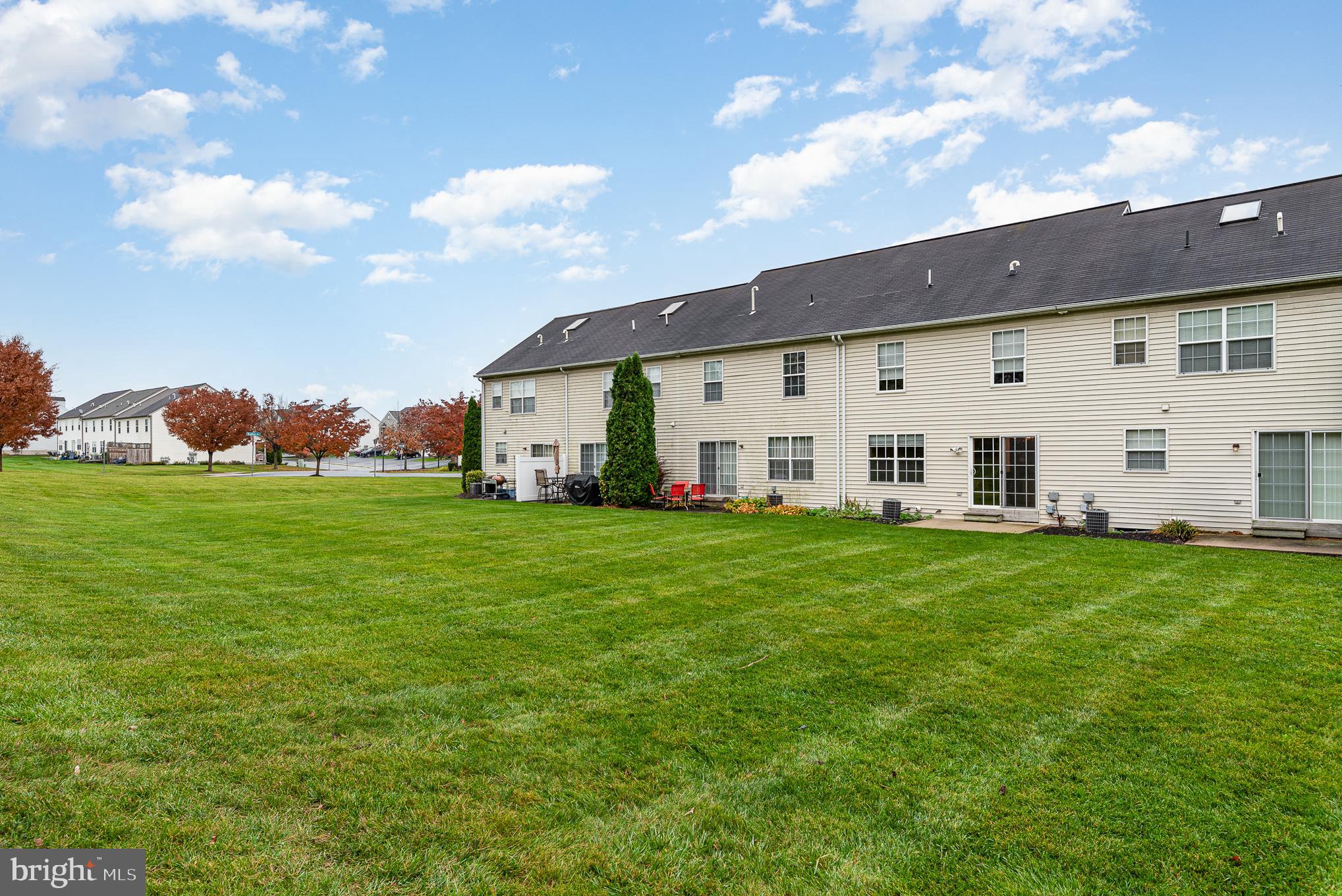 BRADFORD ESTATES - Residential Lease