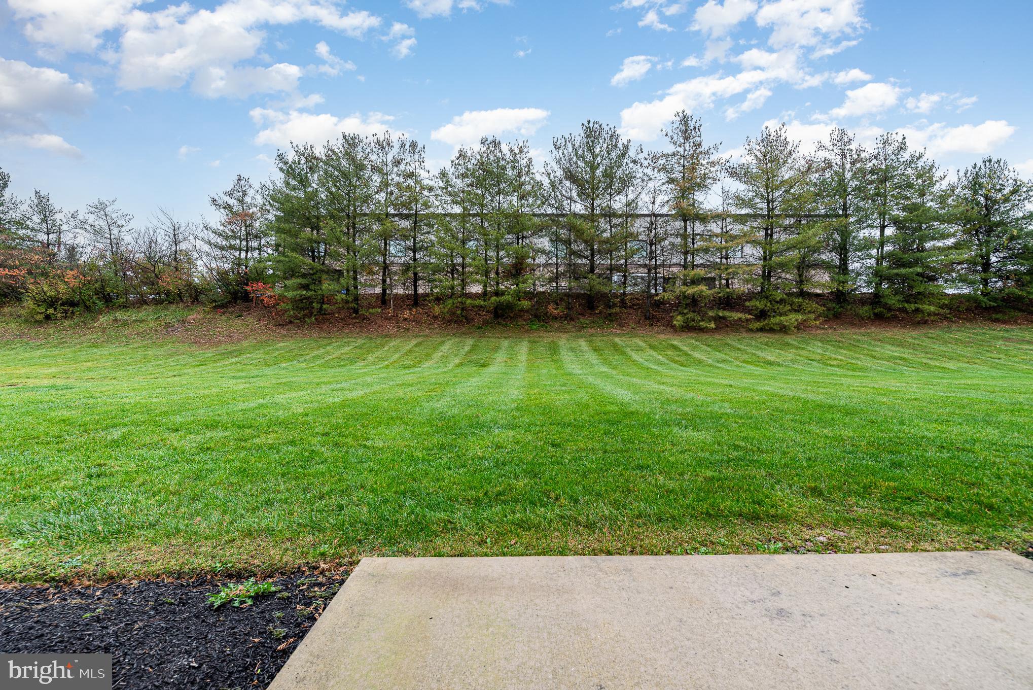 BRADFORD ESTATES - Residential Lease