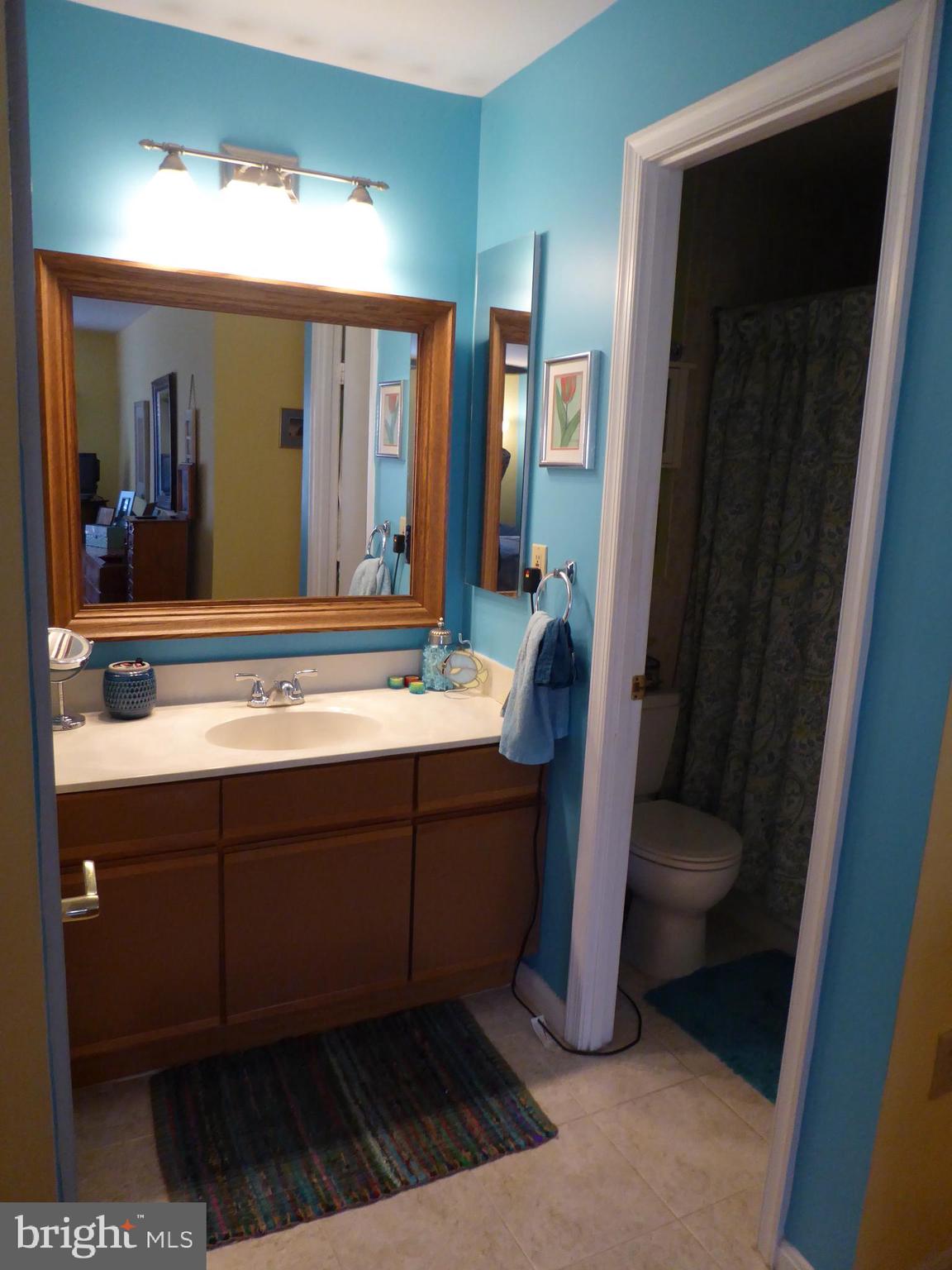 STONINGTON CONDOMINIUMS - Residential