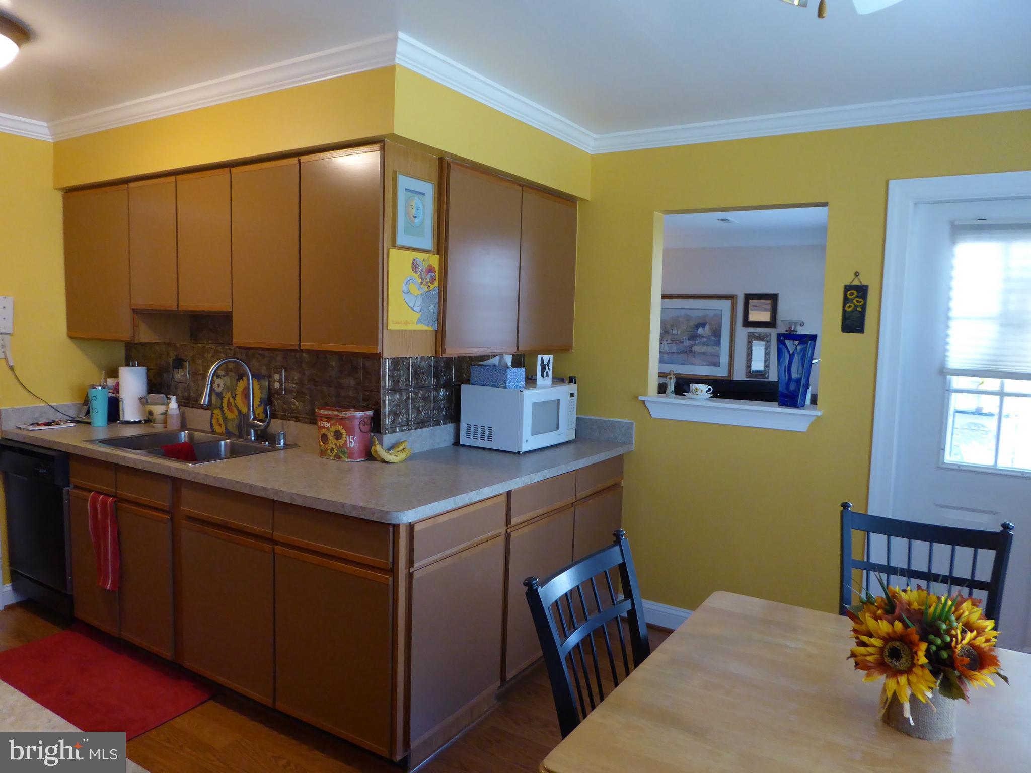 STONINGTON CONDOMINIUMS - Residential