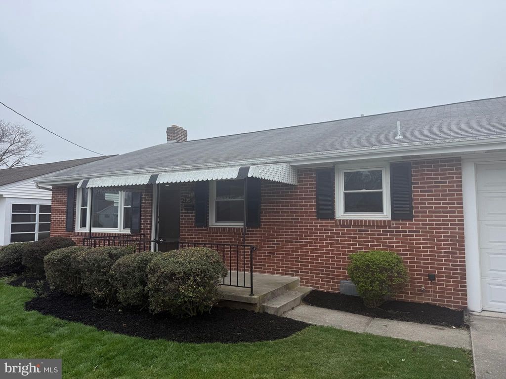 Photo of 305 S Forney Avenue, HANOVER, PA 17331 (MLS # PAYK2100408)