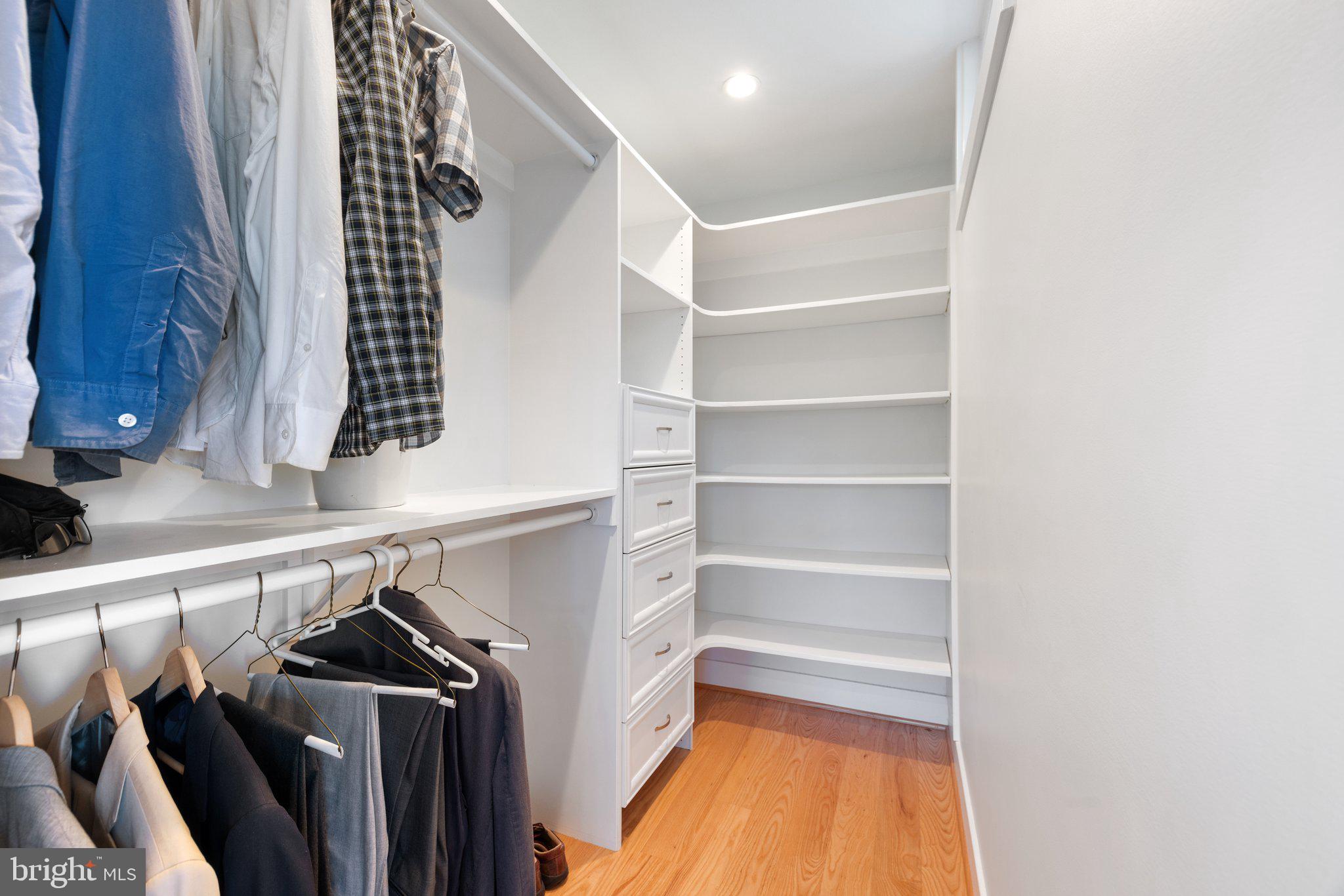 BELLEVUE FARMS - Residential