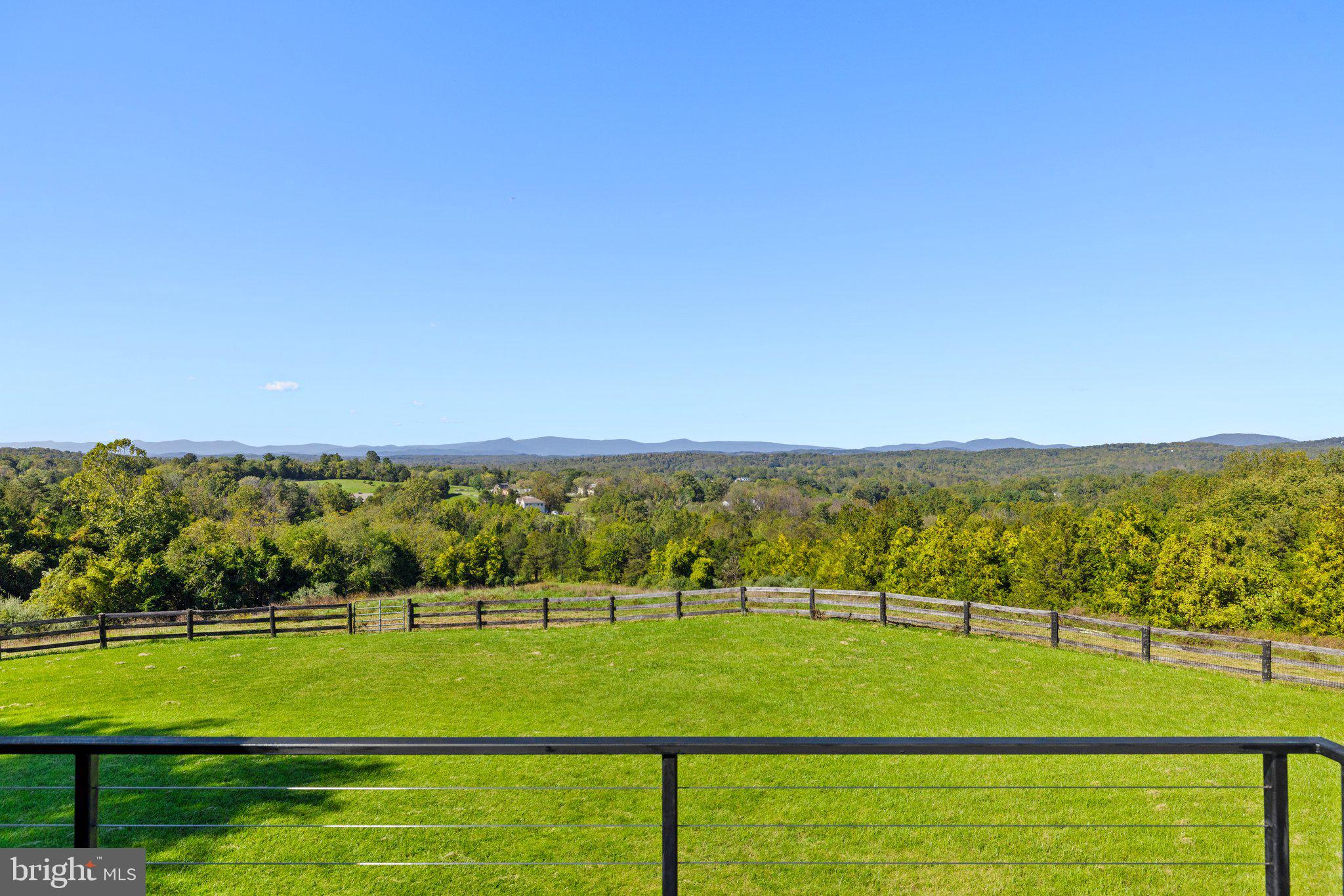 BELLEVUE FARMS - Residential