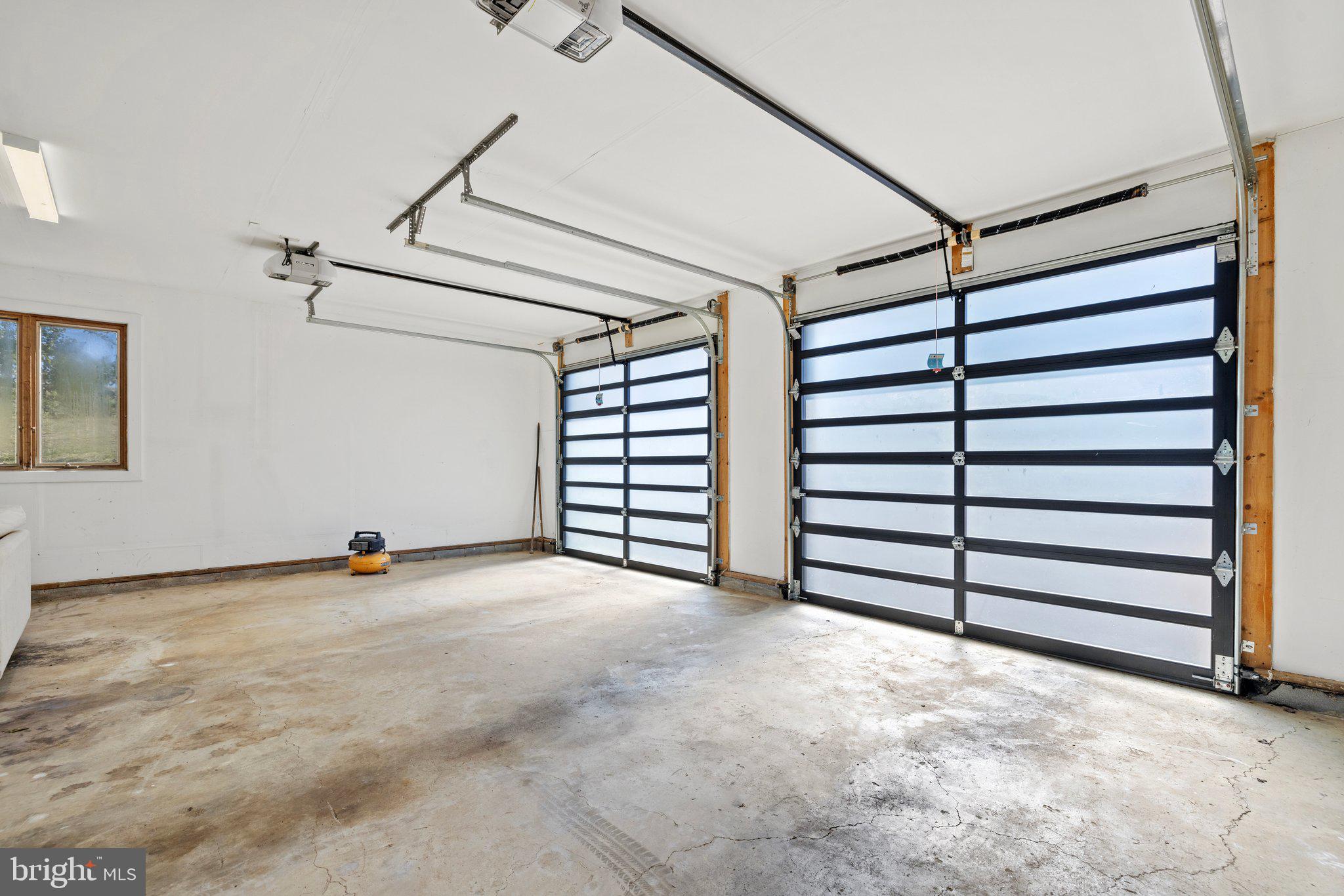 BELLEVUE FARMS - Residential