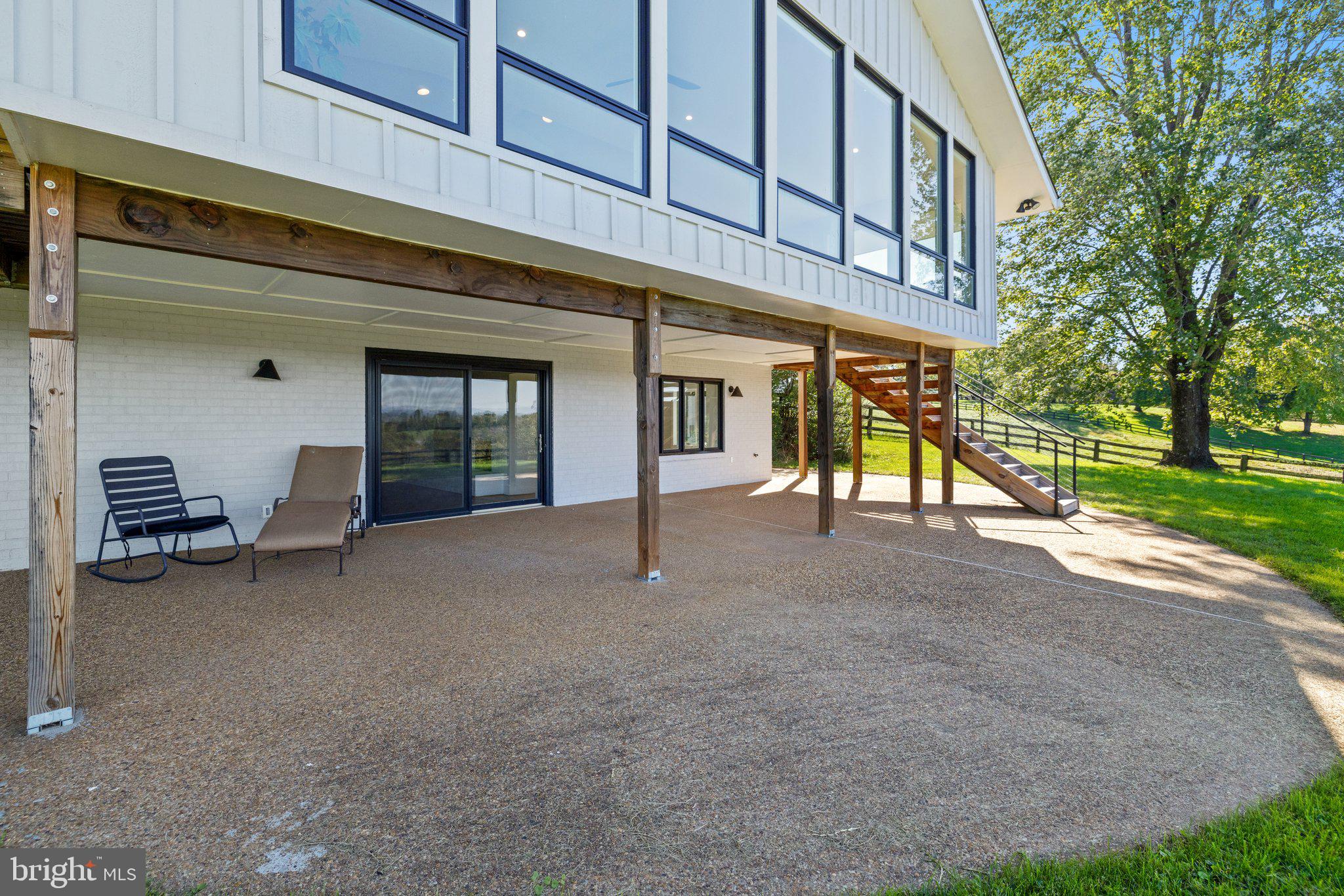 BELLEVUE FARMS - Residential