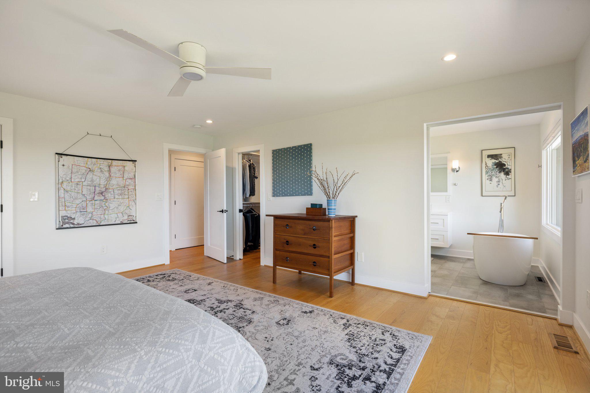 BELLEVUE FARMS - Residential