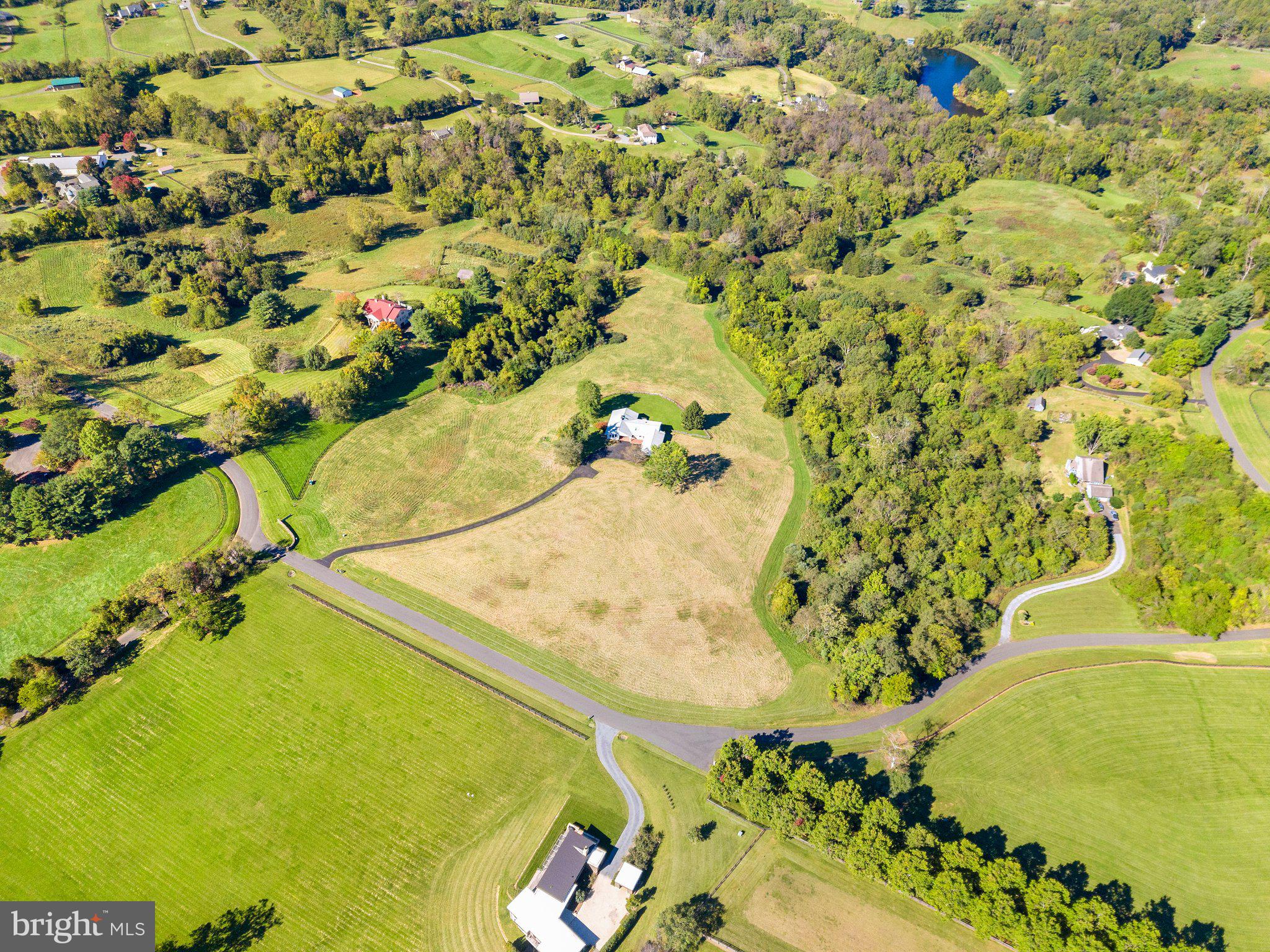 BELLEVUE FARMS - Residential