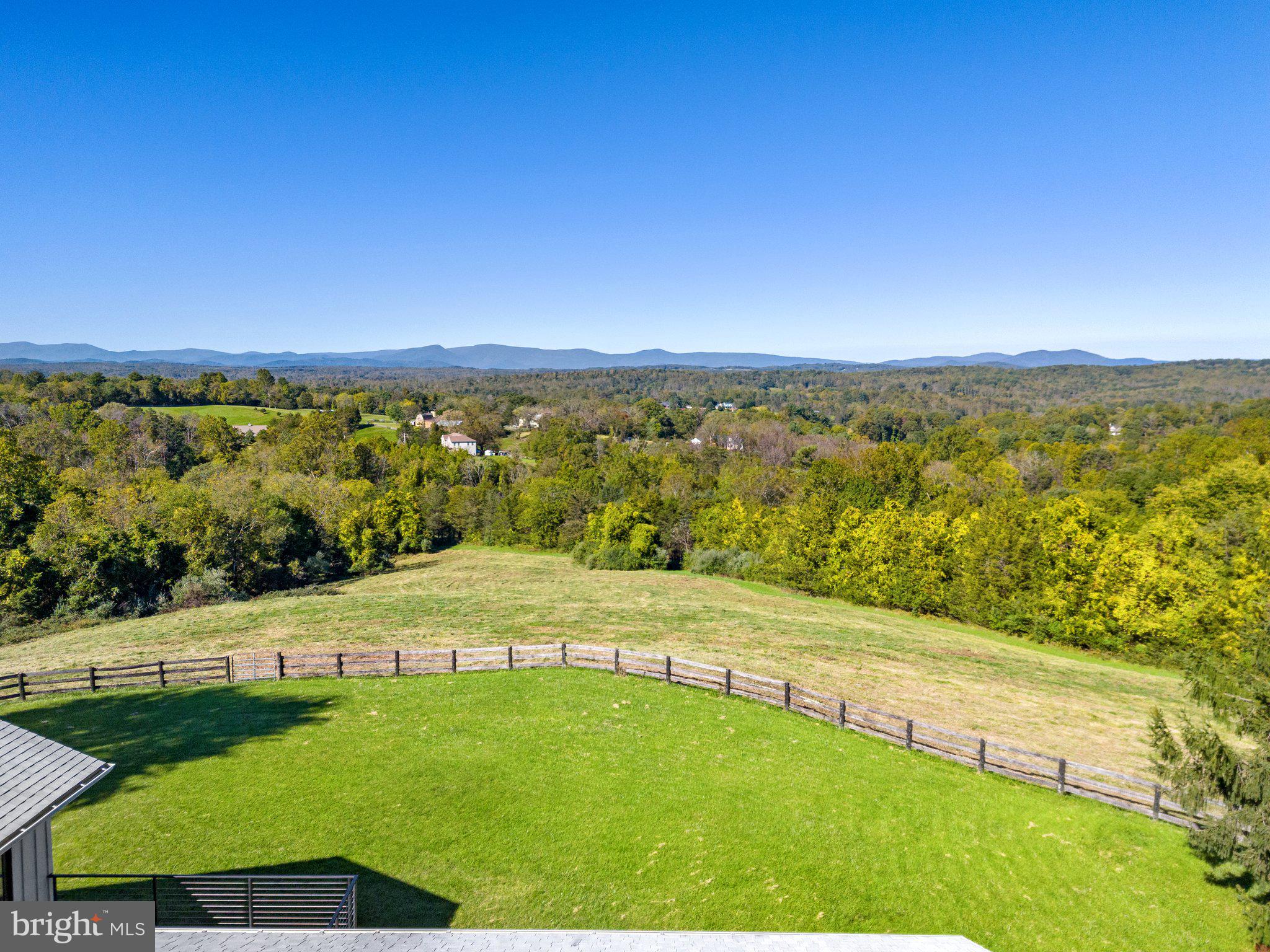 BELLEVUE FARMS - Residential