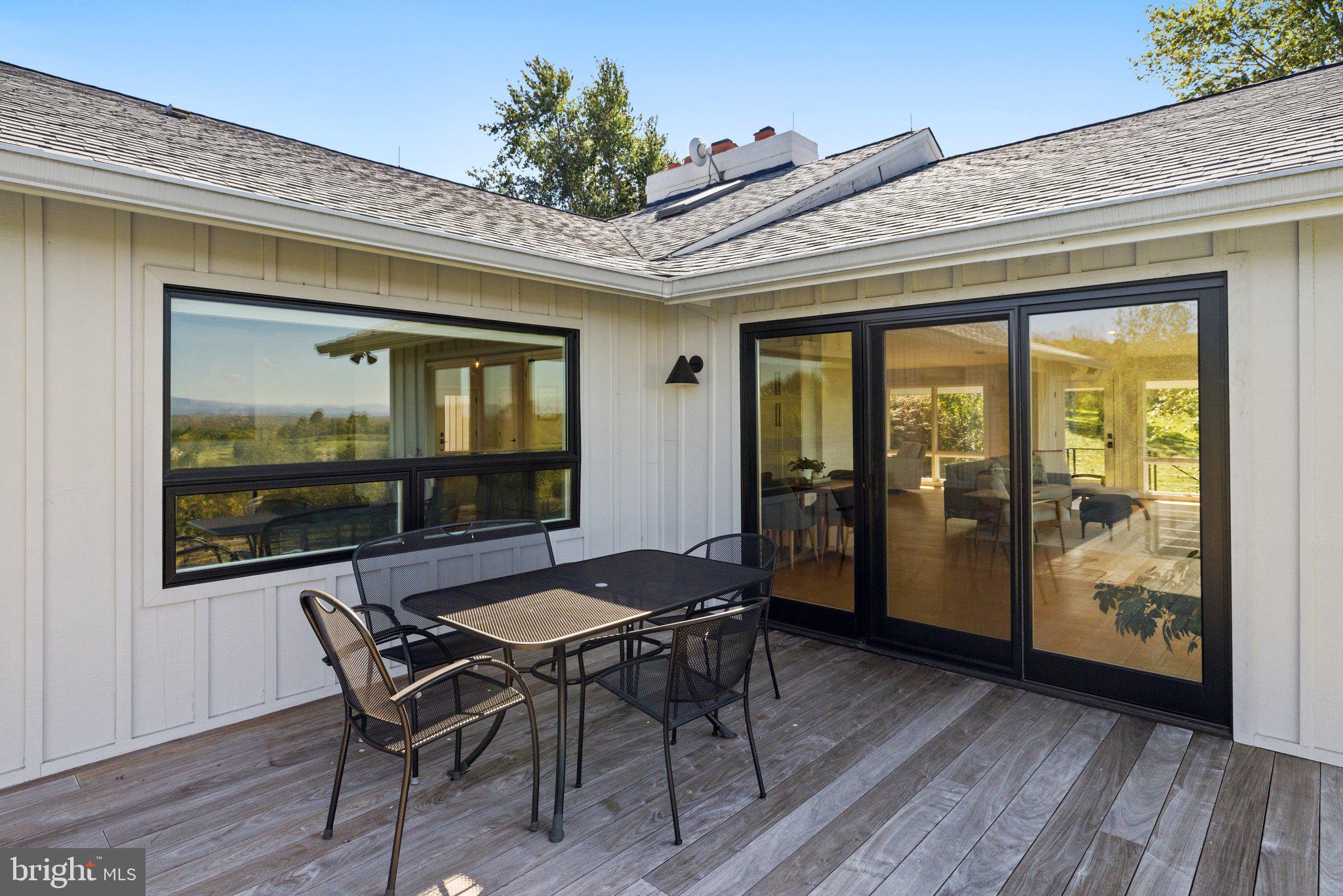 BELLEVUE FARMS - Residential