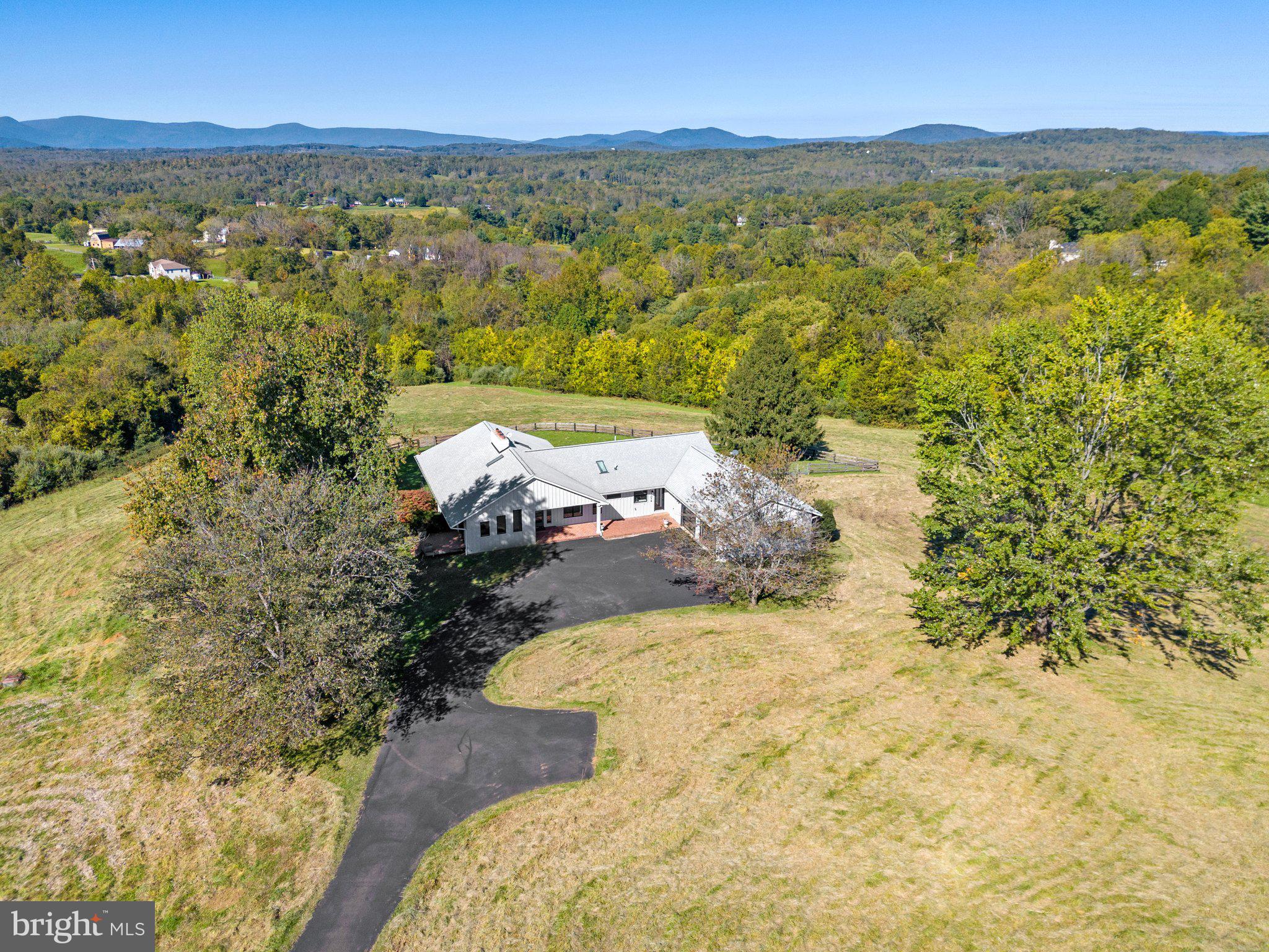 BELLEVUE FARMS - Residential