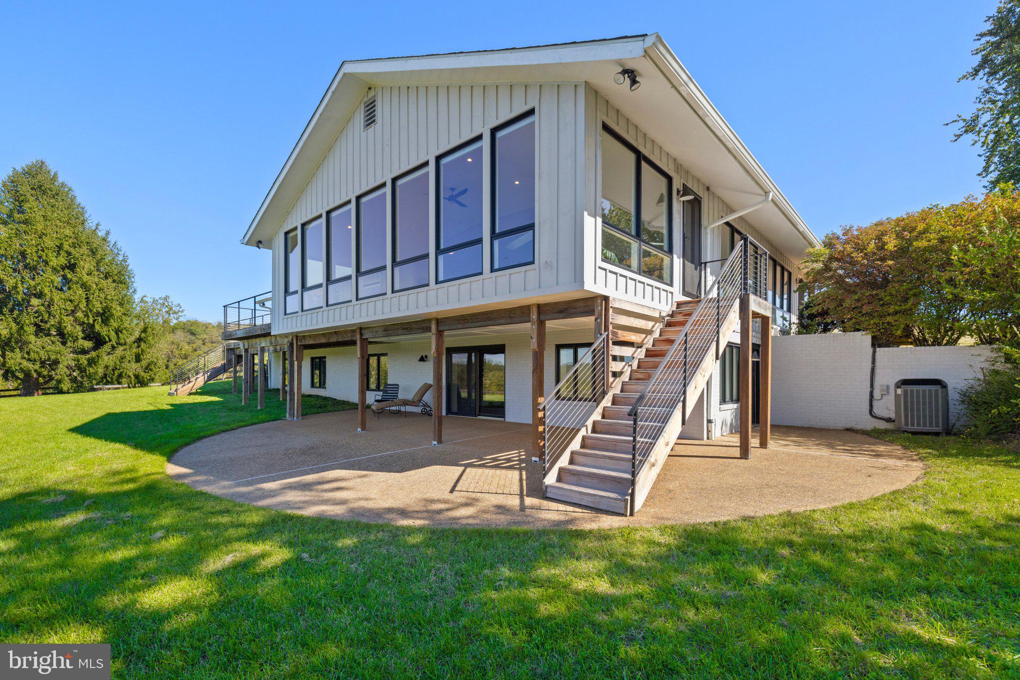 BELLEVUE FARMS - Residential