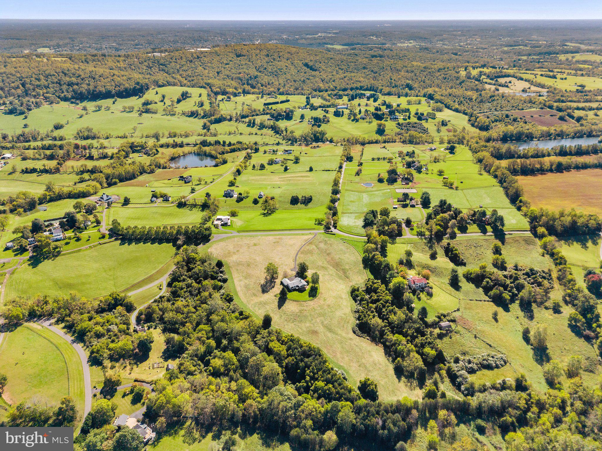 BELLEVUE FARMS - Residential