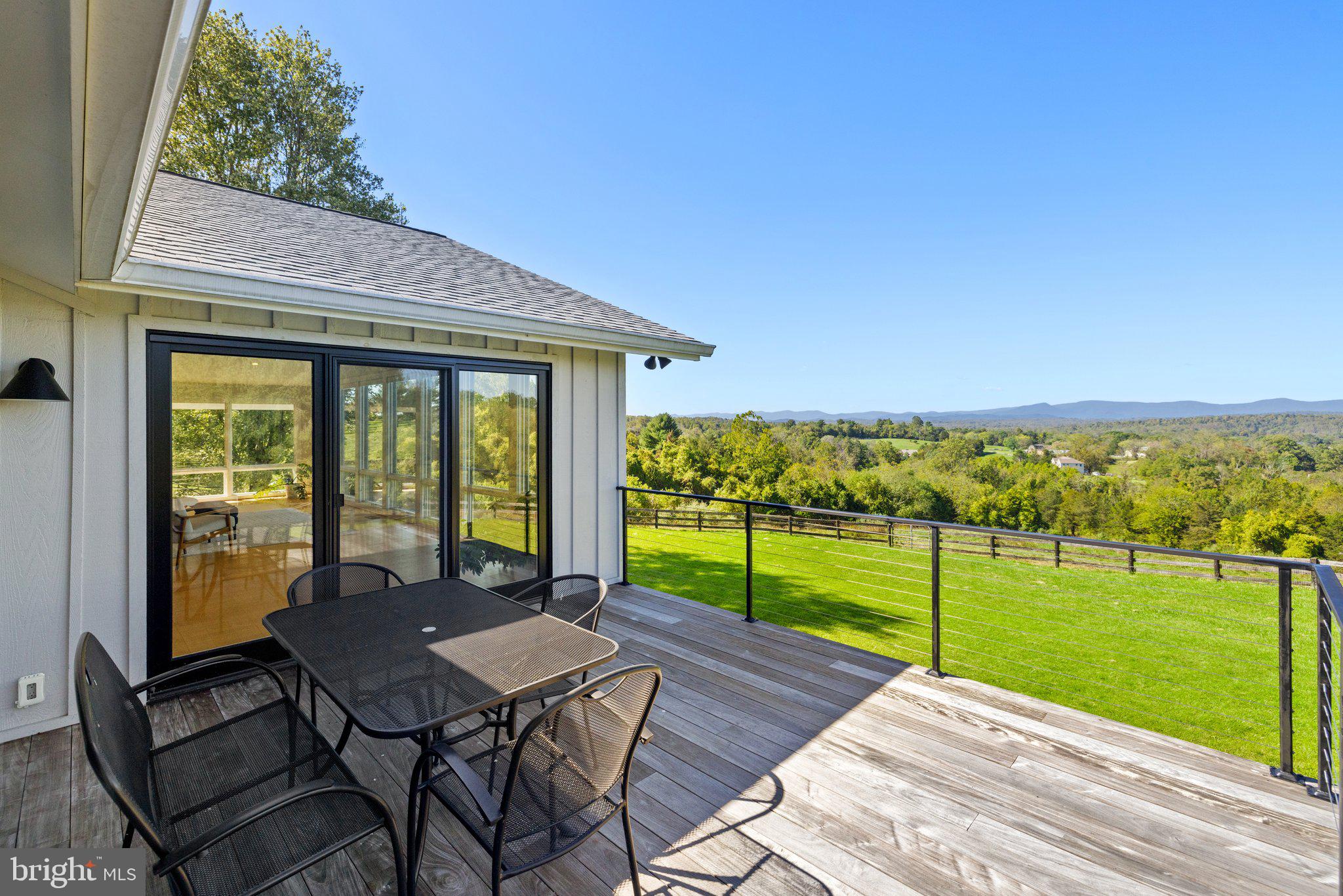 BELLEVUE FARMS - Residential