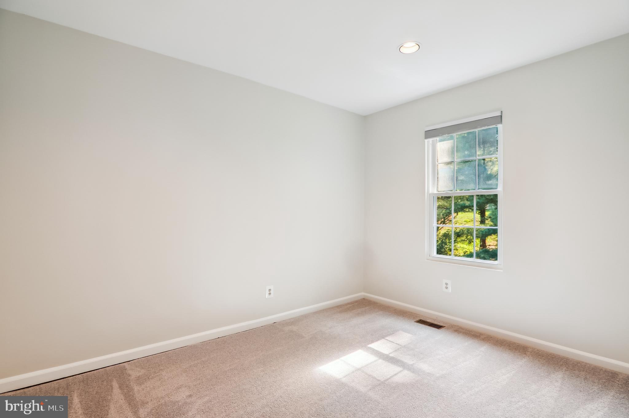 KEMP MILL FOREST - Residential