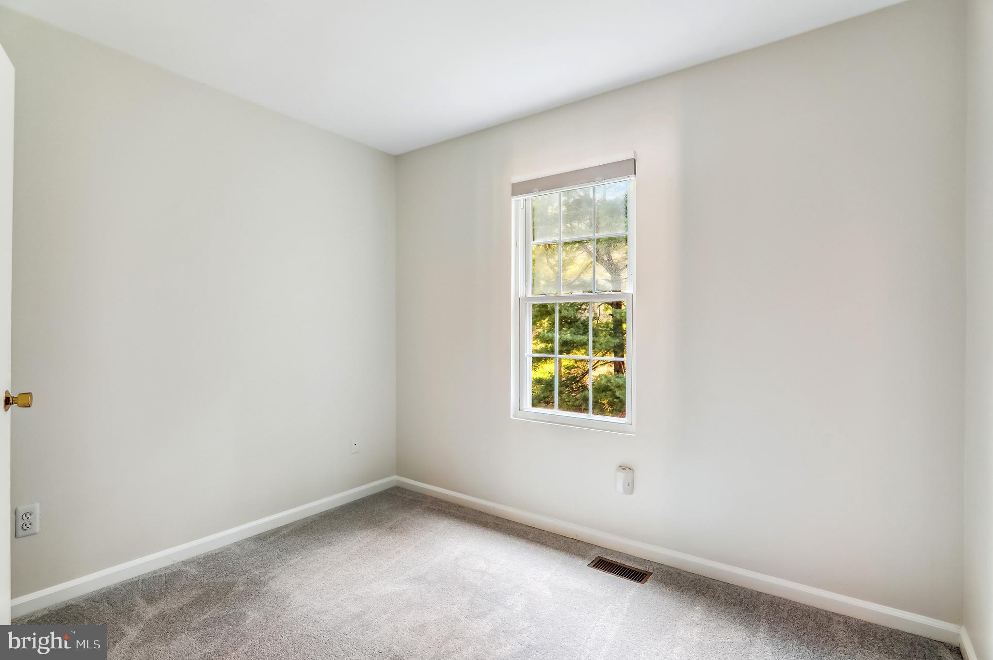 KEMP MILL FOREST - Residential