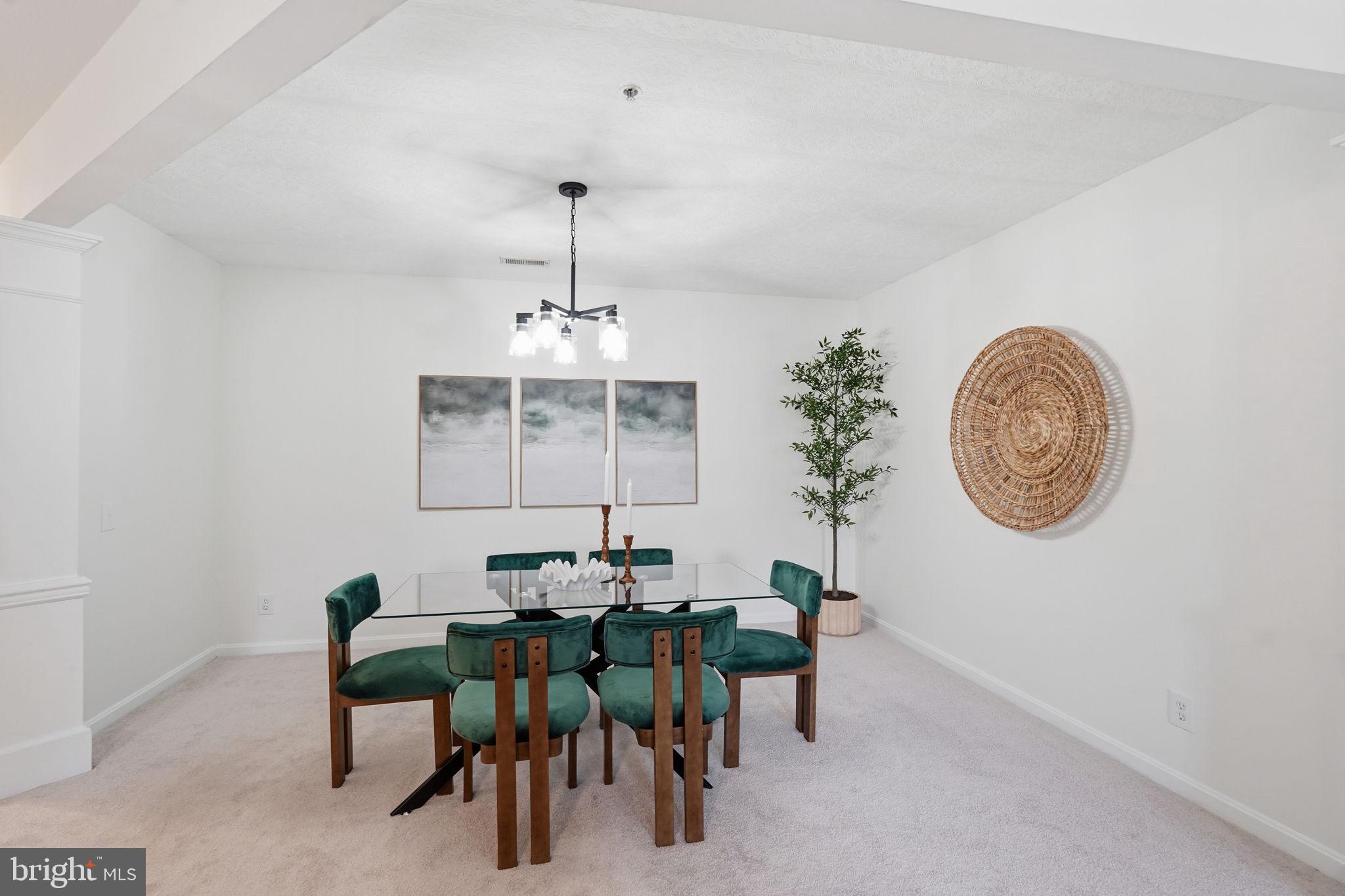 CEDAR LAKES - Residential