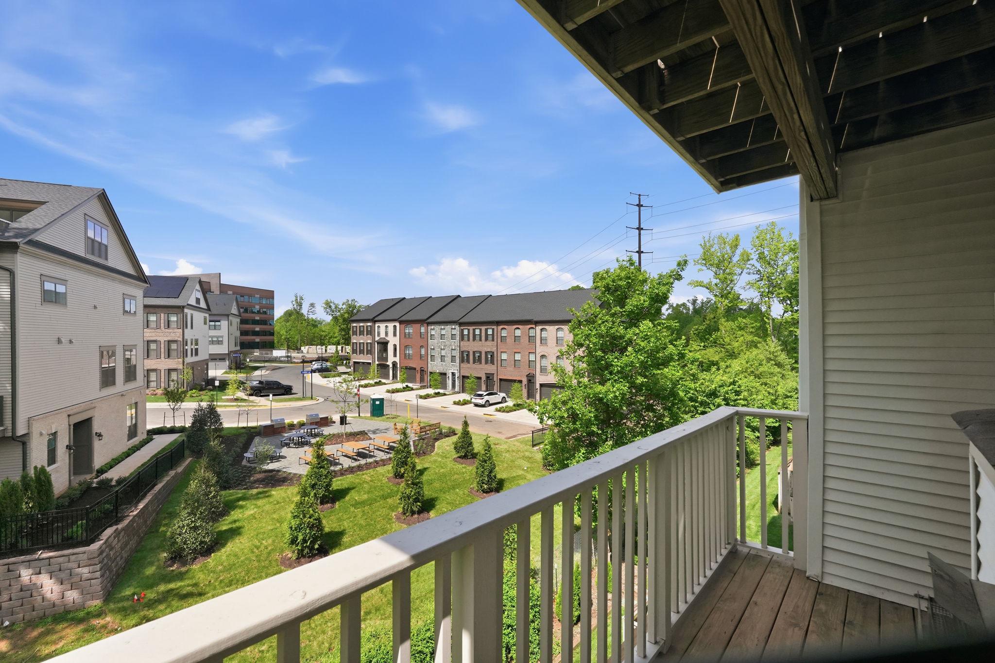 CEDAR LAKES - Residential