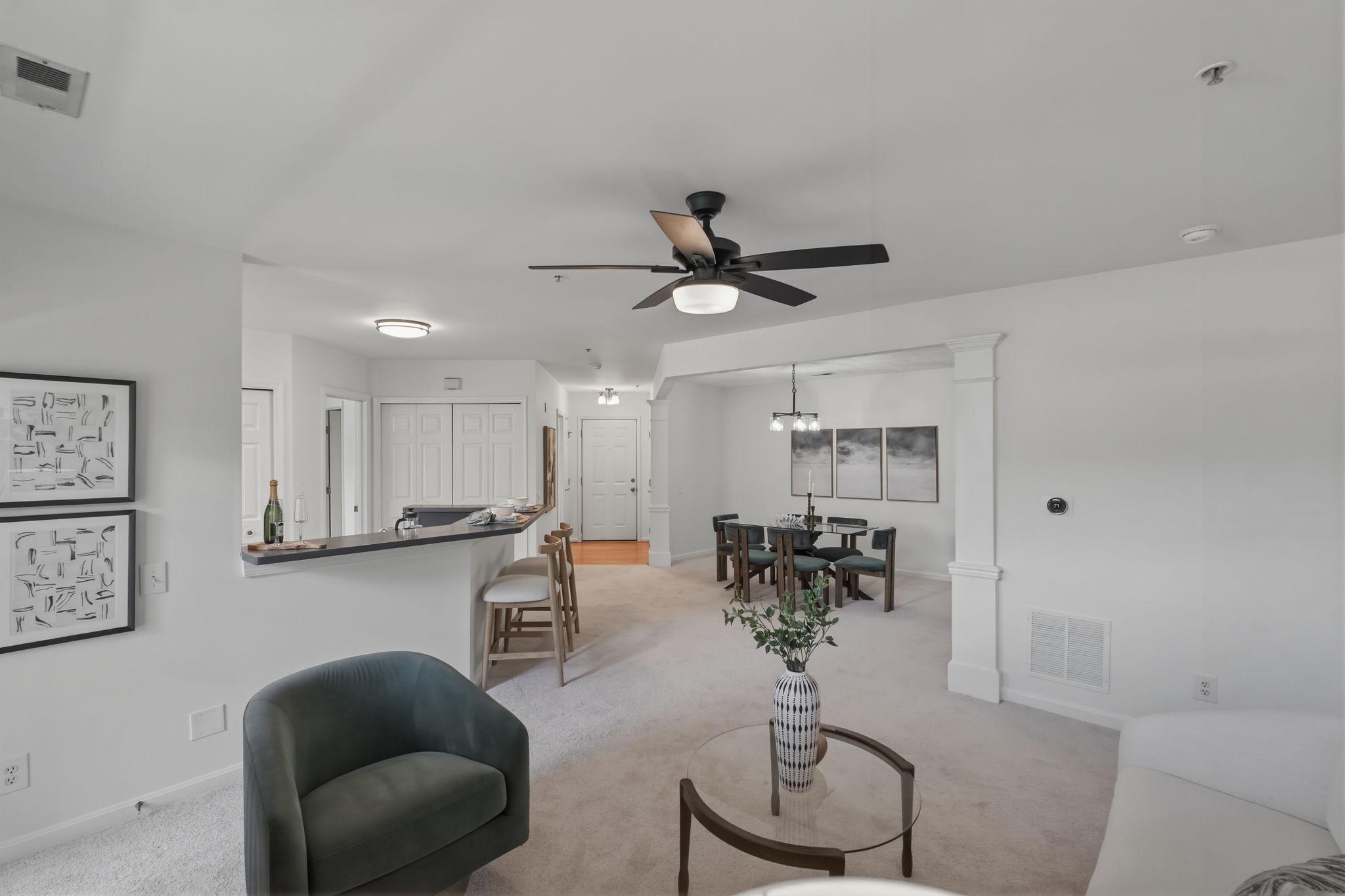 CEDAR LAKES - Residential