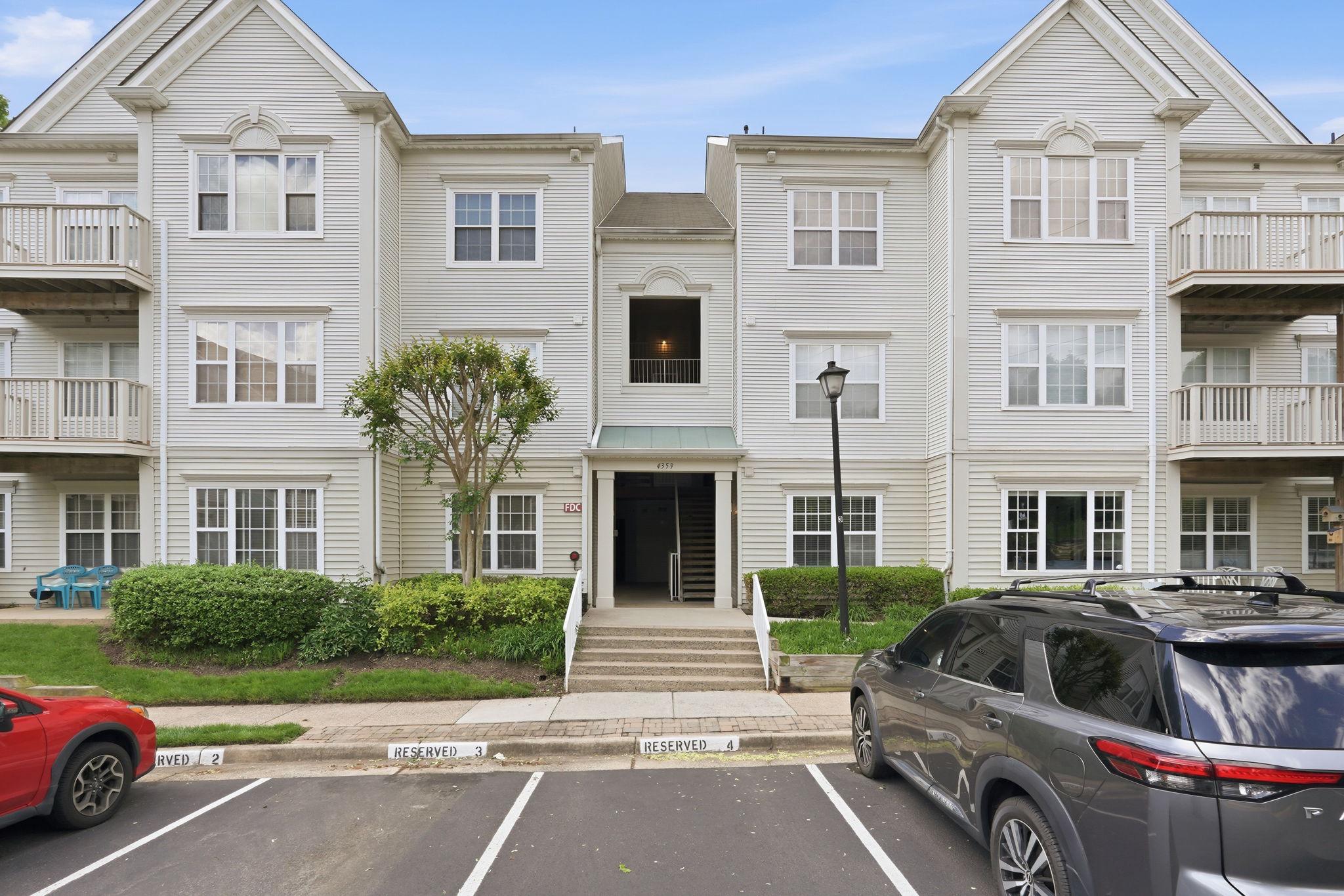 CEDAR LAKES - Residential