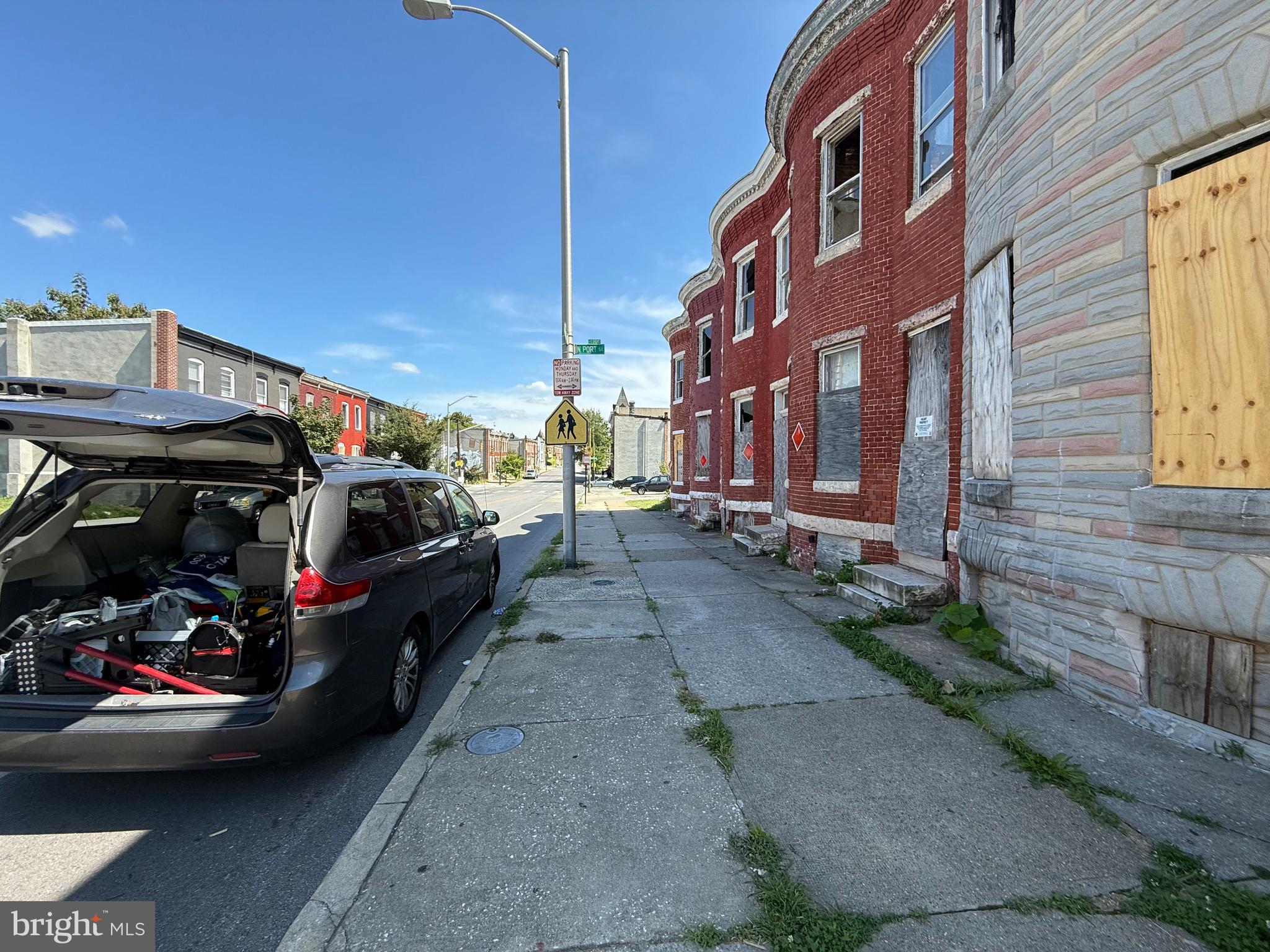 BROADWAY EAST - Residential