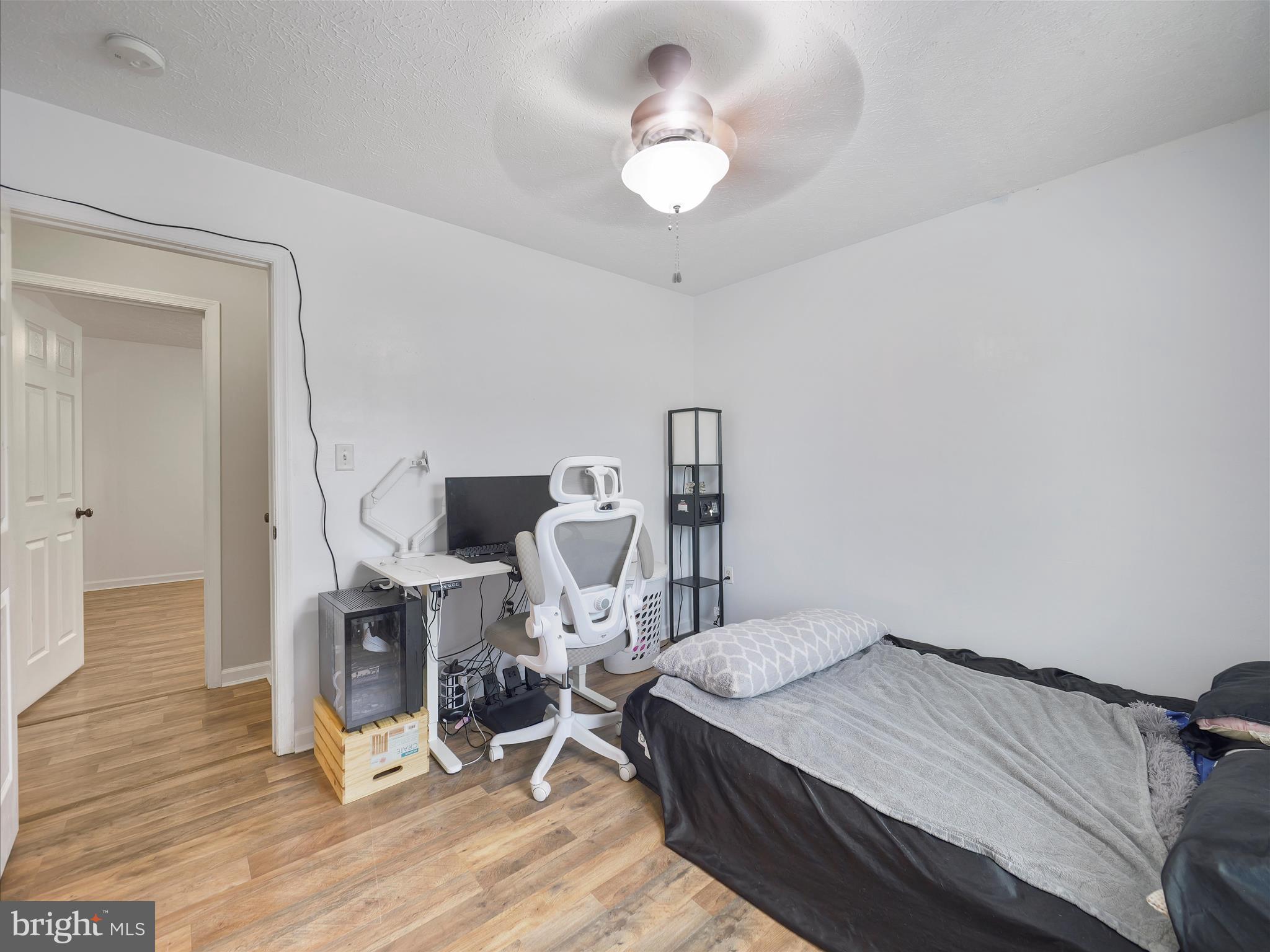 RIDGEFIELD - Residential