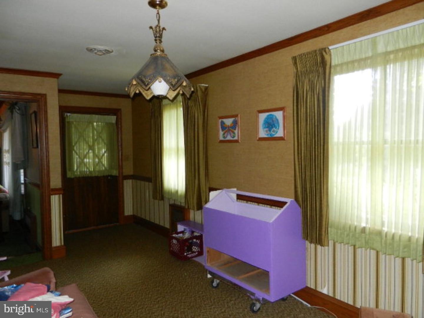 RINGTOWN - Residential