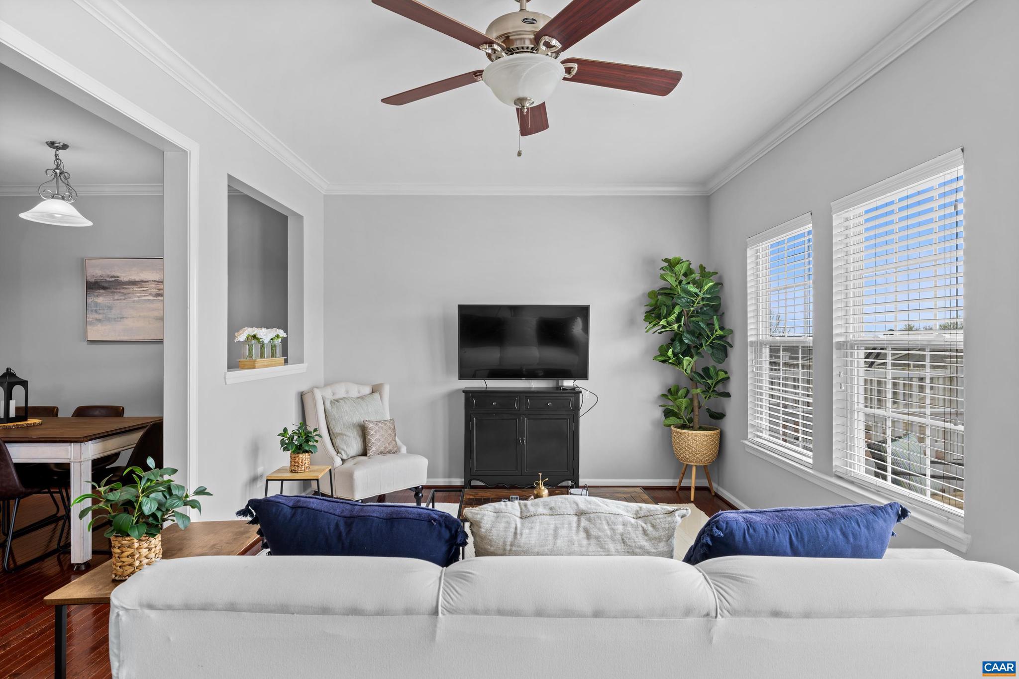 PAVILIONS AT PANTOPS - Residential