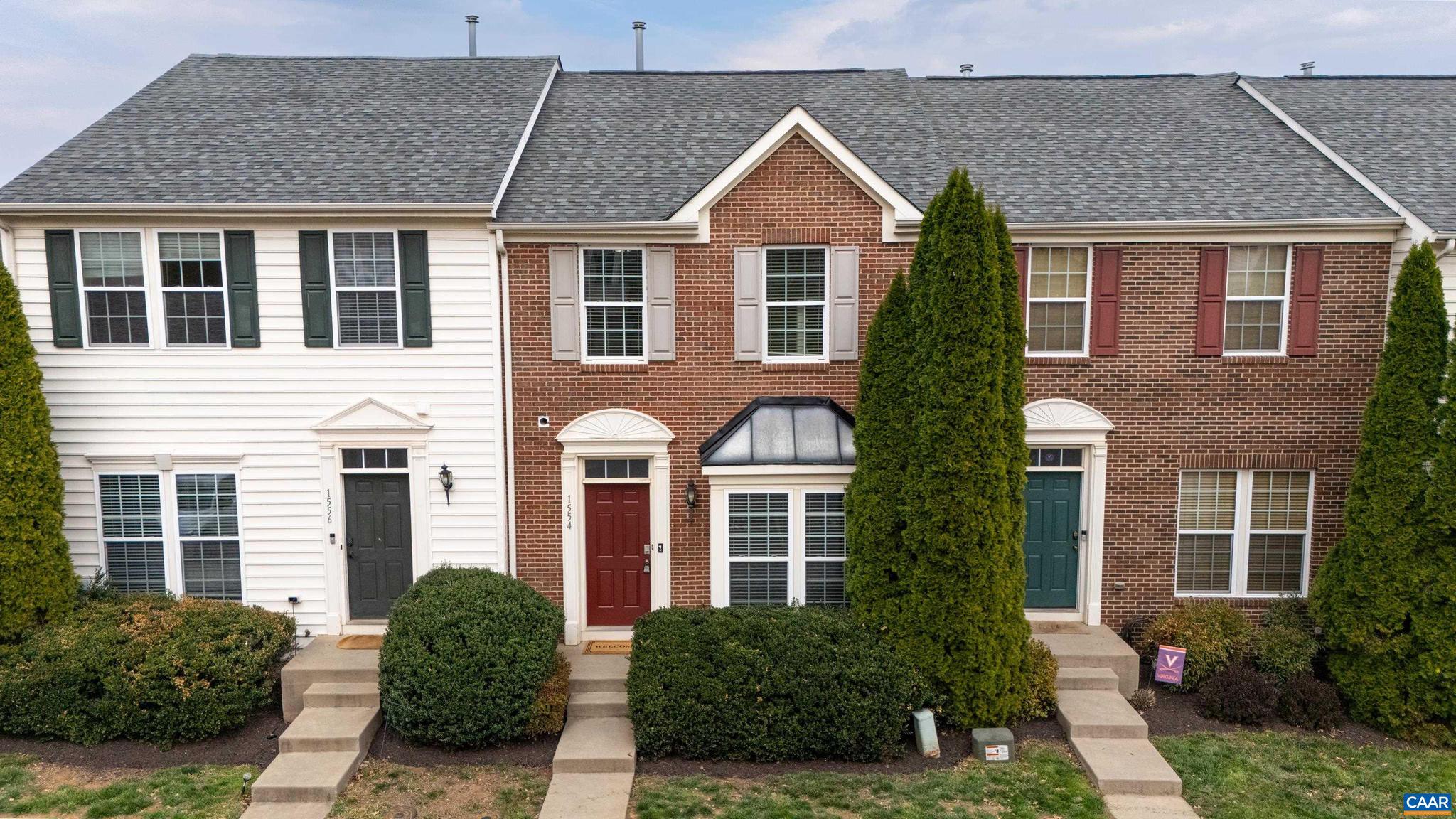 PAVILIONS AT PANTOPS - Residential