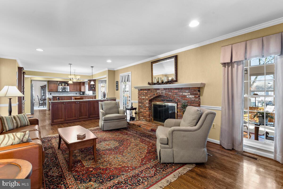 HALLOWELL - Residential