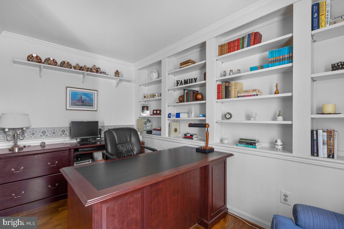 HALLOWELL - Residential