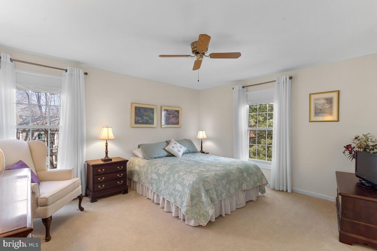 HALLOWELL - Residential