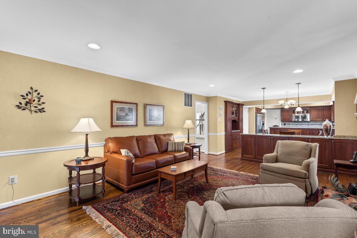 HALLOWELL - Residential