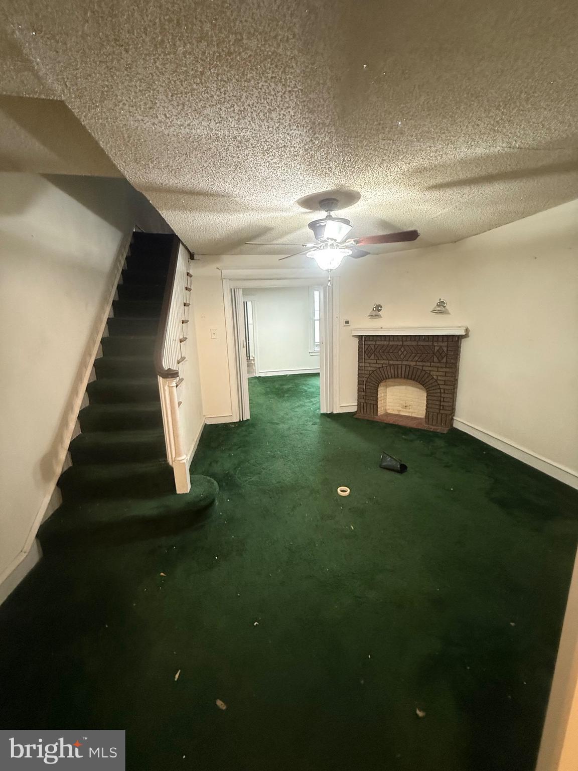 MAYFAIR - Residential