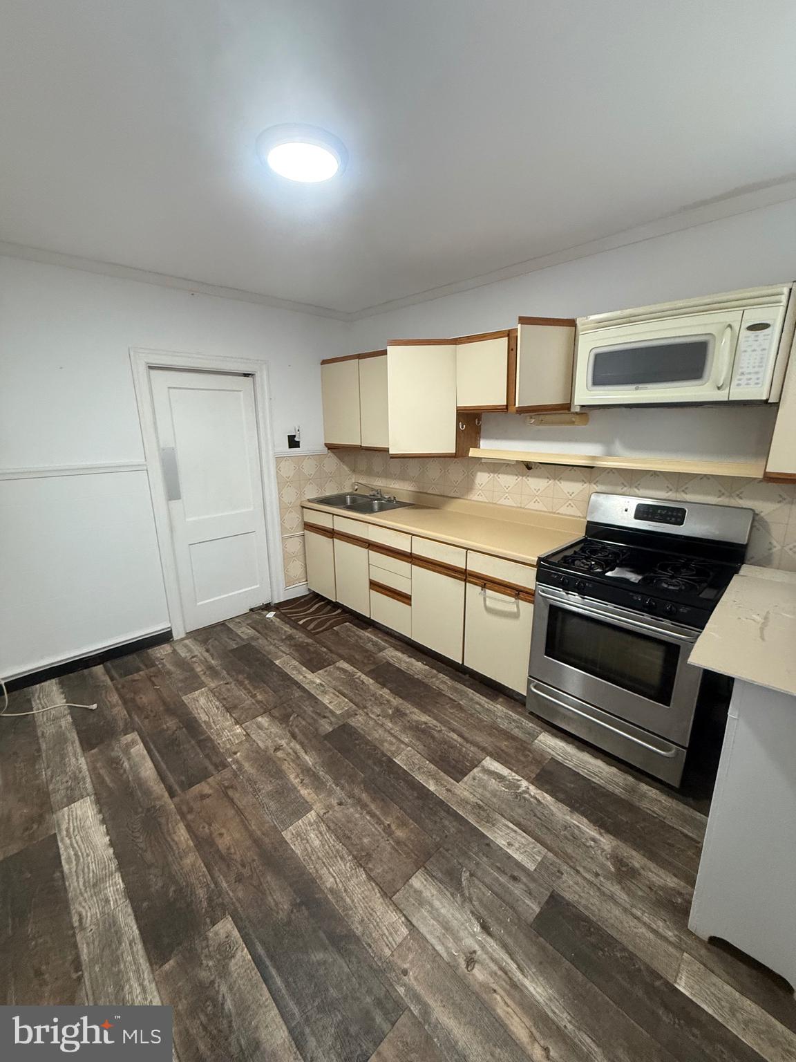 MAYFAIR - Residential