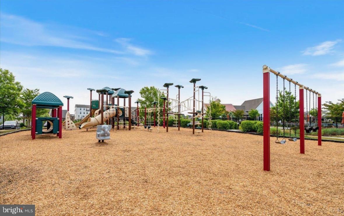 LANDSDALE - Residential