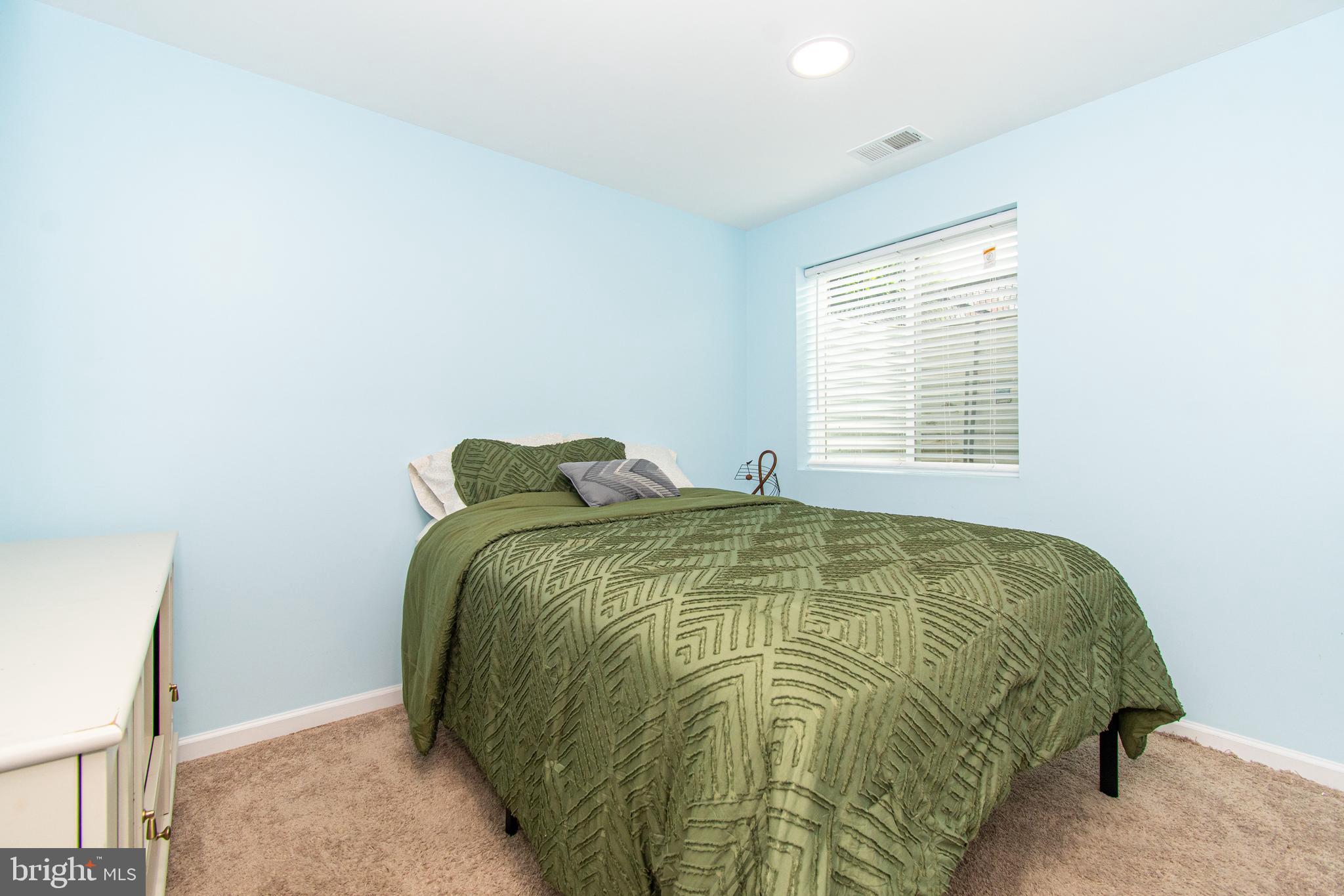 LANDSDALE - Residential