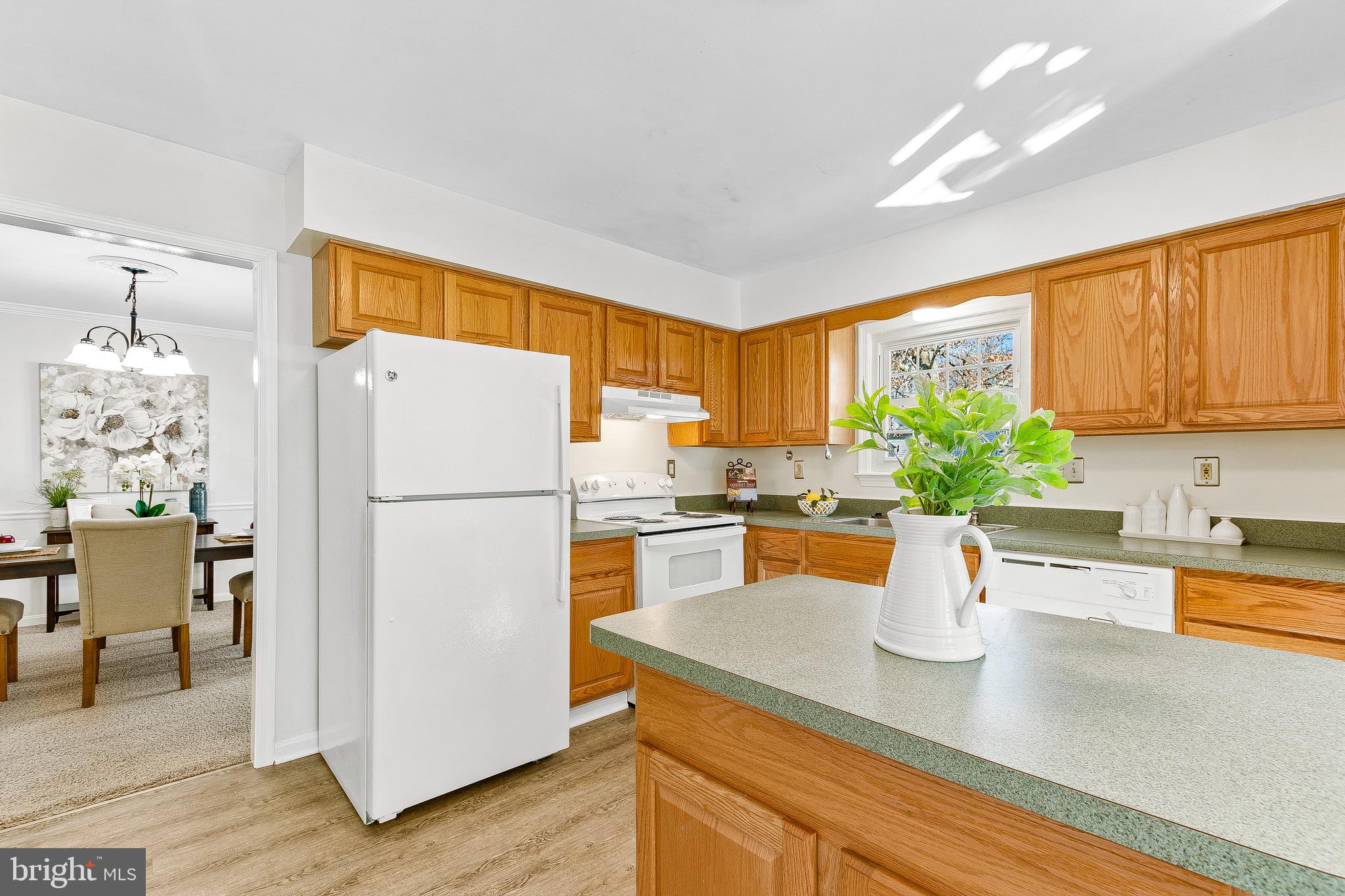 ST CHARLES SUB - HAMPSHIRE - Residential